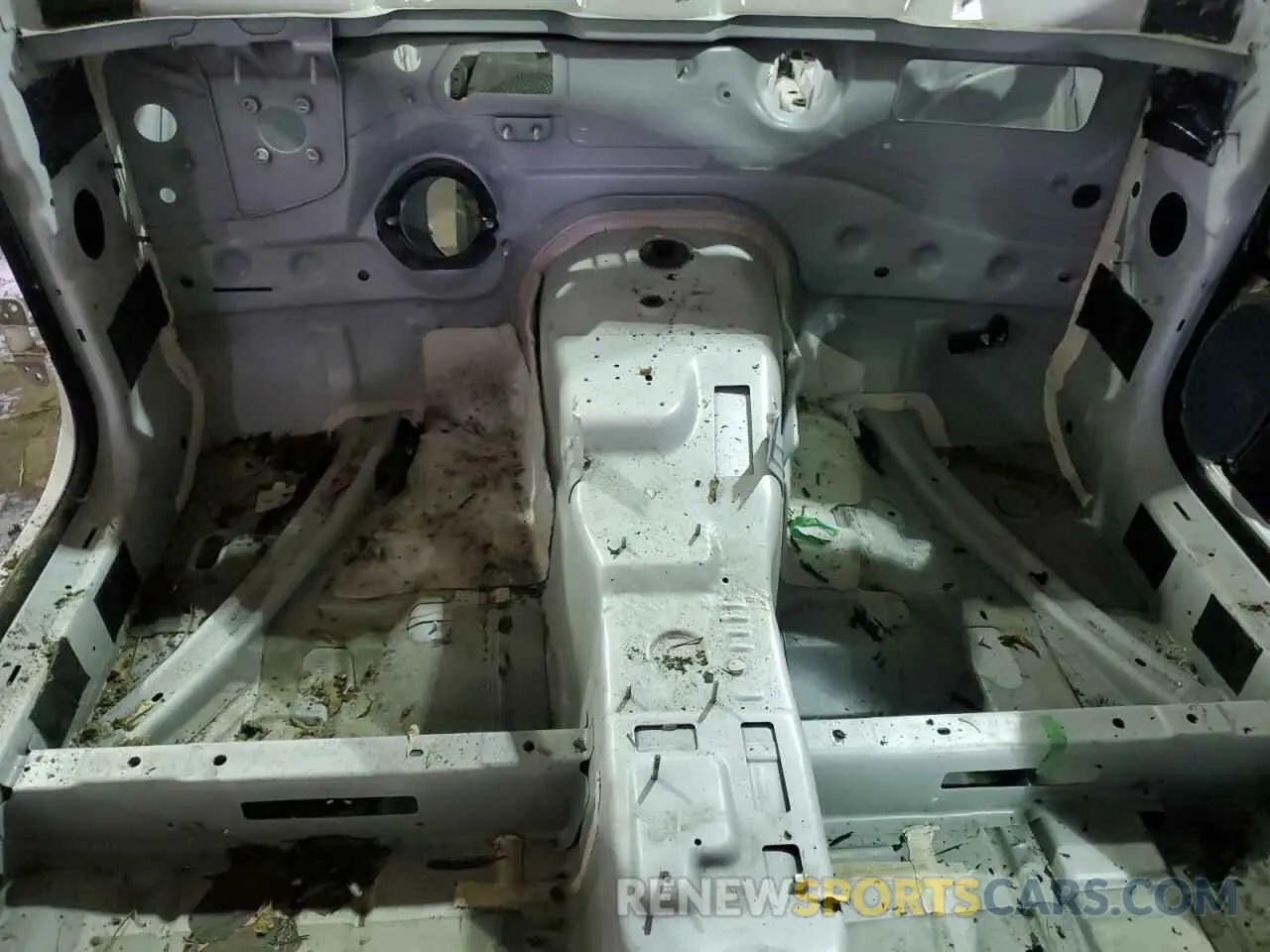8 Photograph of a damaged car 2C3CDXL93NH104803 DODGE CHARGER 2022
