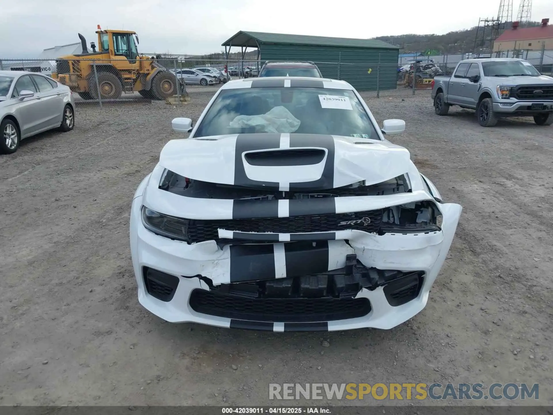 12 Photograph of a damaged car 2C3CDXL94NH210208 DODGE CHARGER 2022