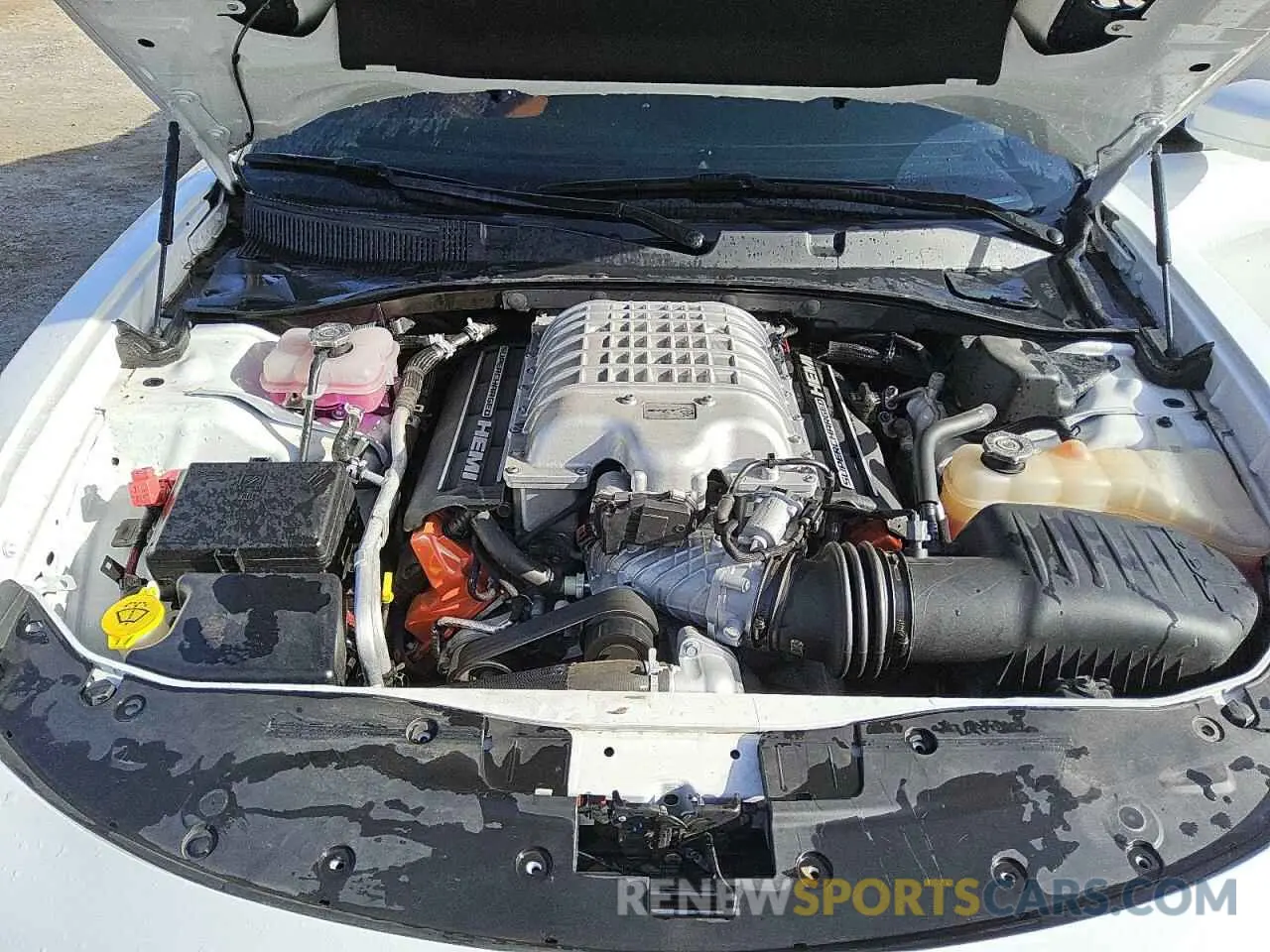11 Photograph of a damaged car 2C3CDXL95NH101465 DODGE CHARGER 2022