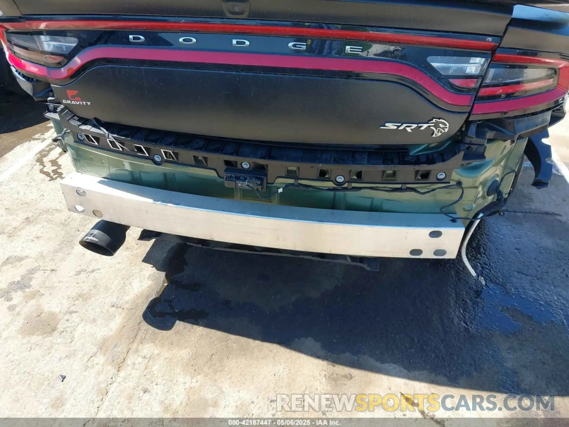6 Photograph of a damaged car 2C3CDXL98NH241686 DODGE CHARGER 2022