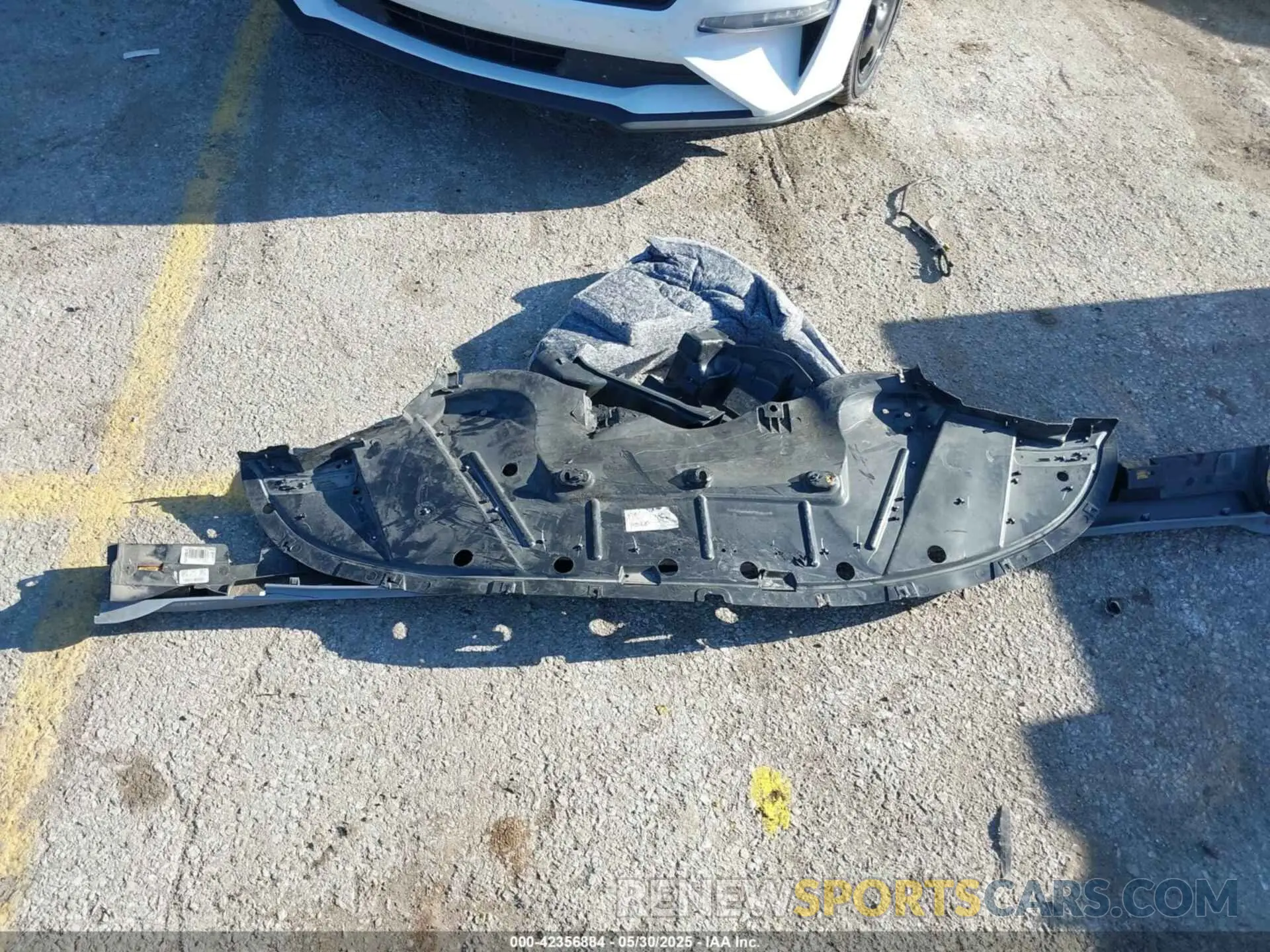 11 Photograph of a damaged car 2C3CDXL99NH124005 DODGE CHARGER 2022