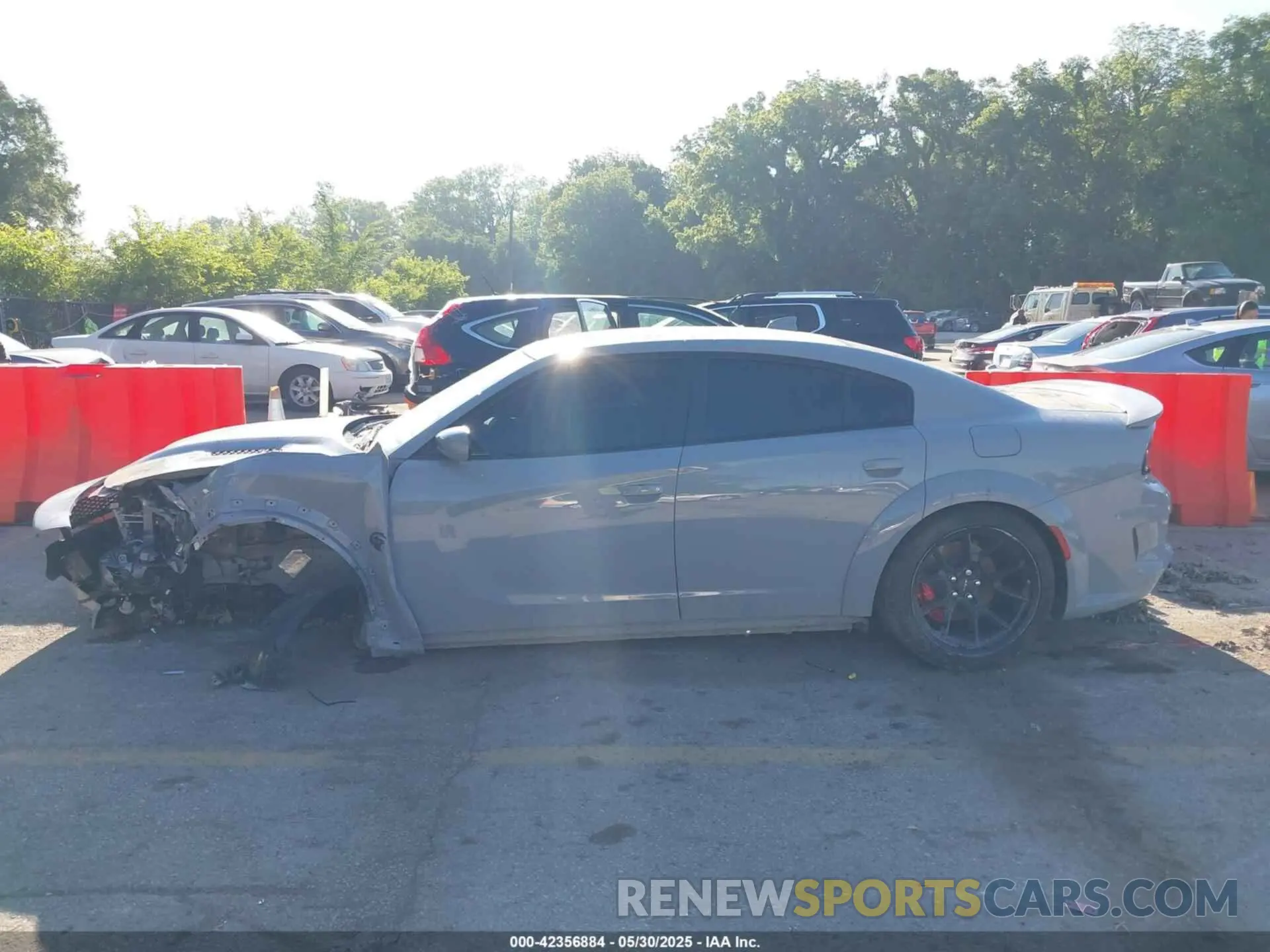 14 Photograph of a damaged car 2C3CDXL99NH124005 DODGE CHARGER 2022