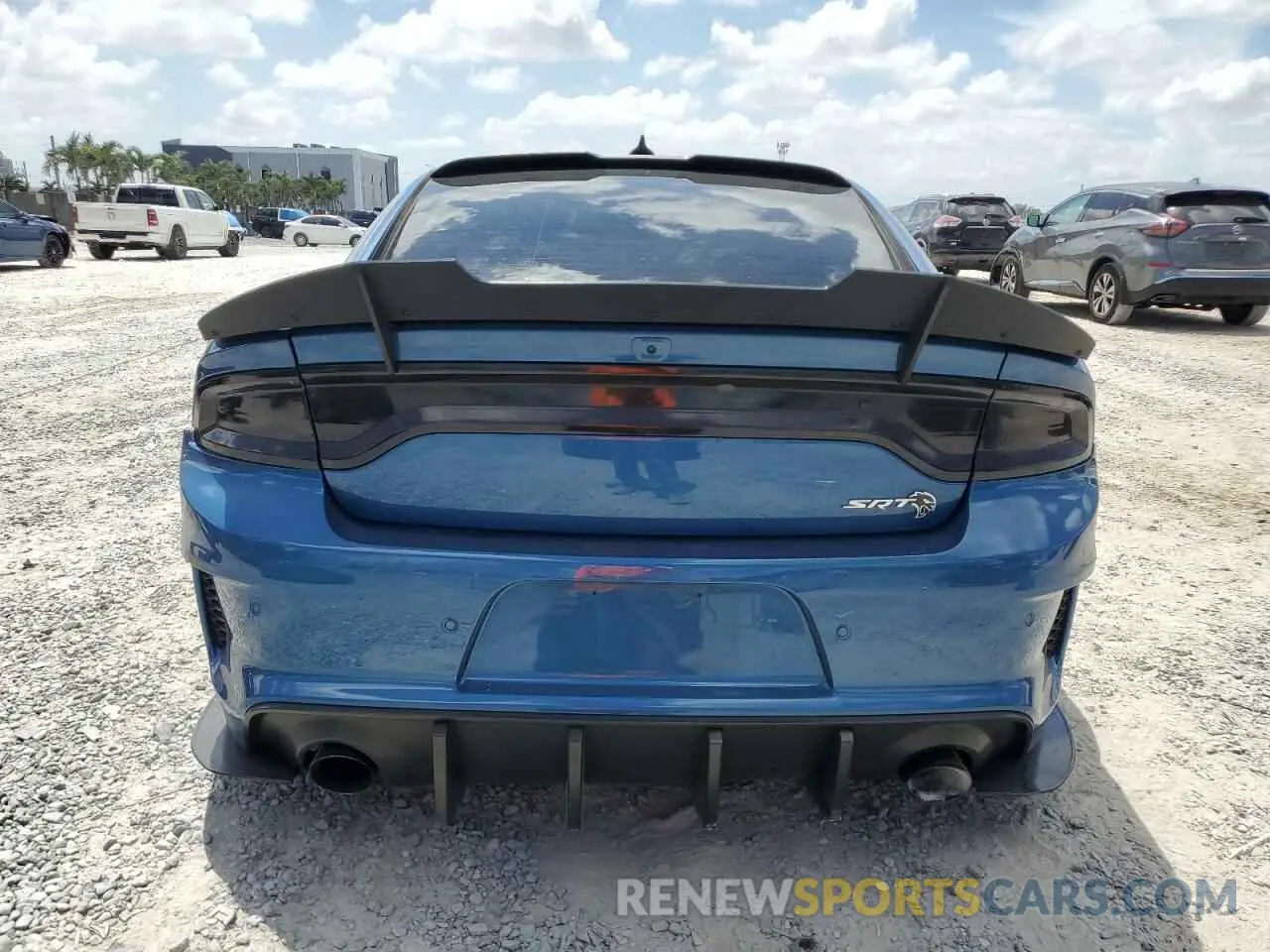 6 Photograph of a damaged car 2C3CDXL9XNH163976 DODGE CHARGER 2022