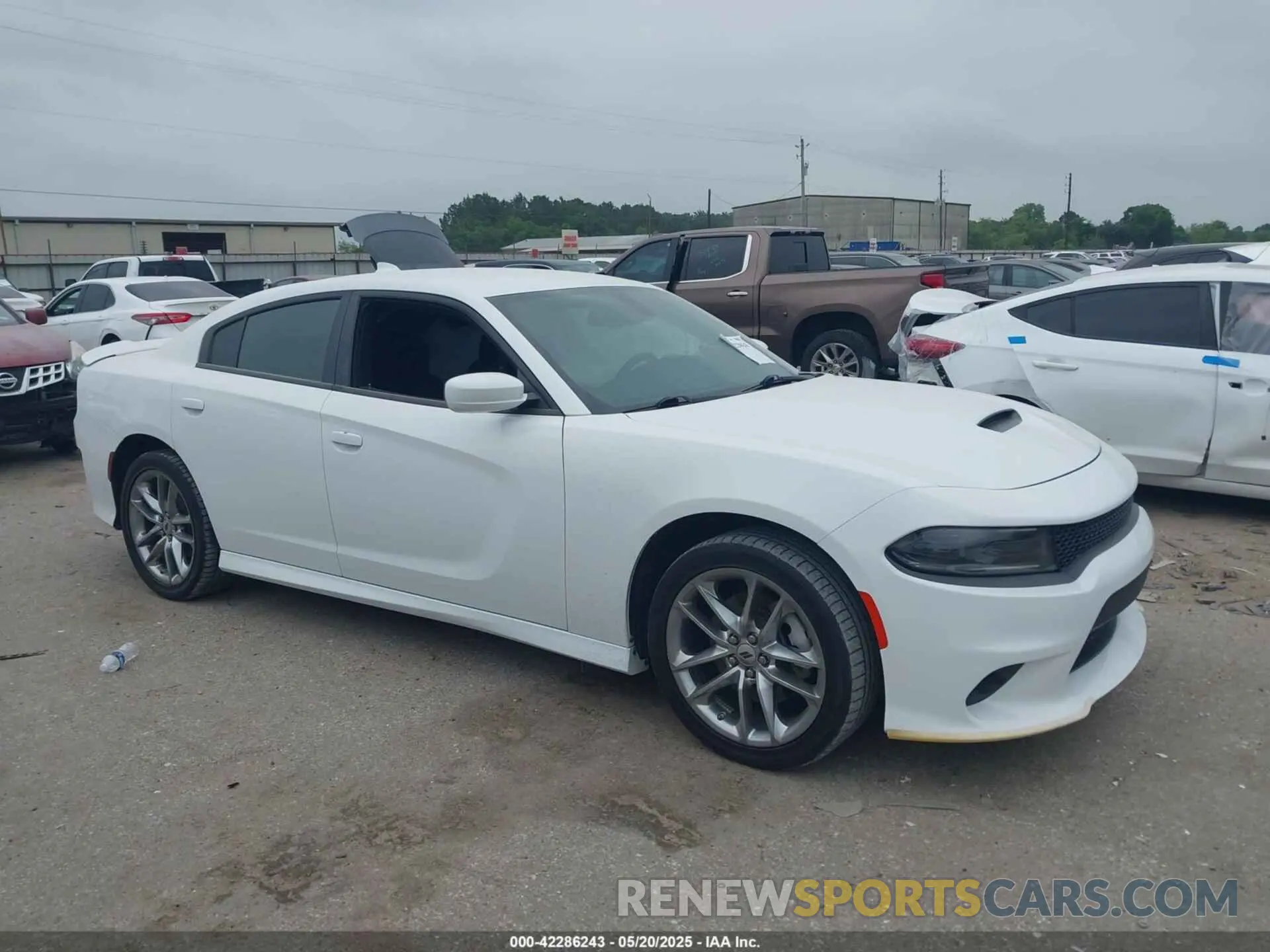1 Photograph of a damaged car 2C3CDXMG0NH228735 DODGE CHARGER 2022