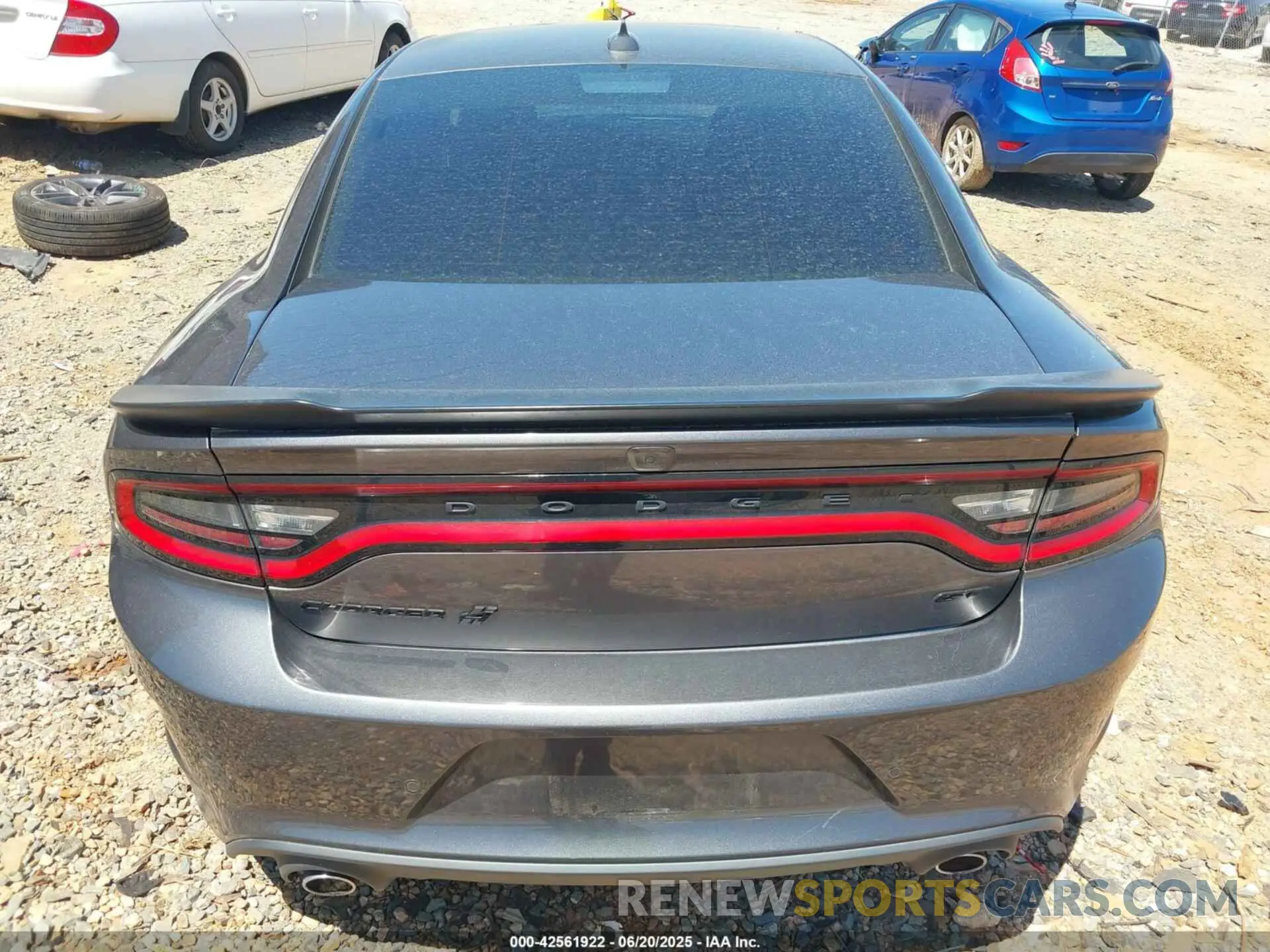 15 Photograph of a damaged car 2C3CDXMG3NH150662 DODGE CHARGER 2022