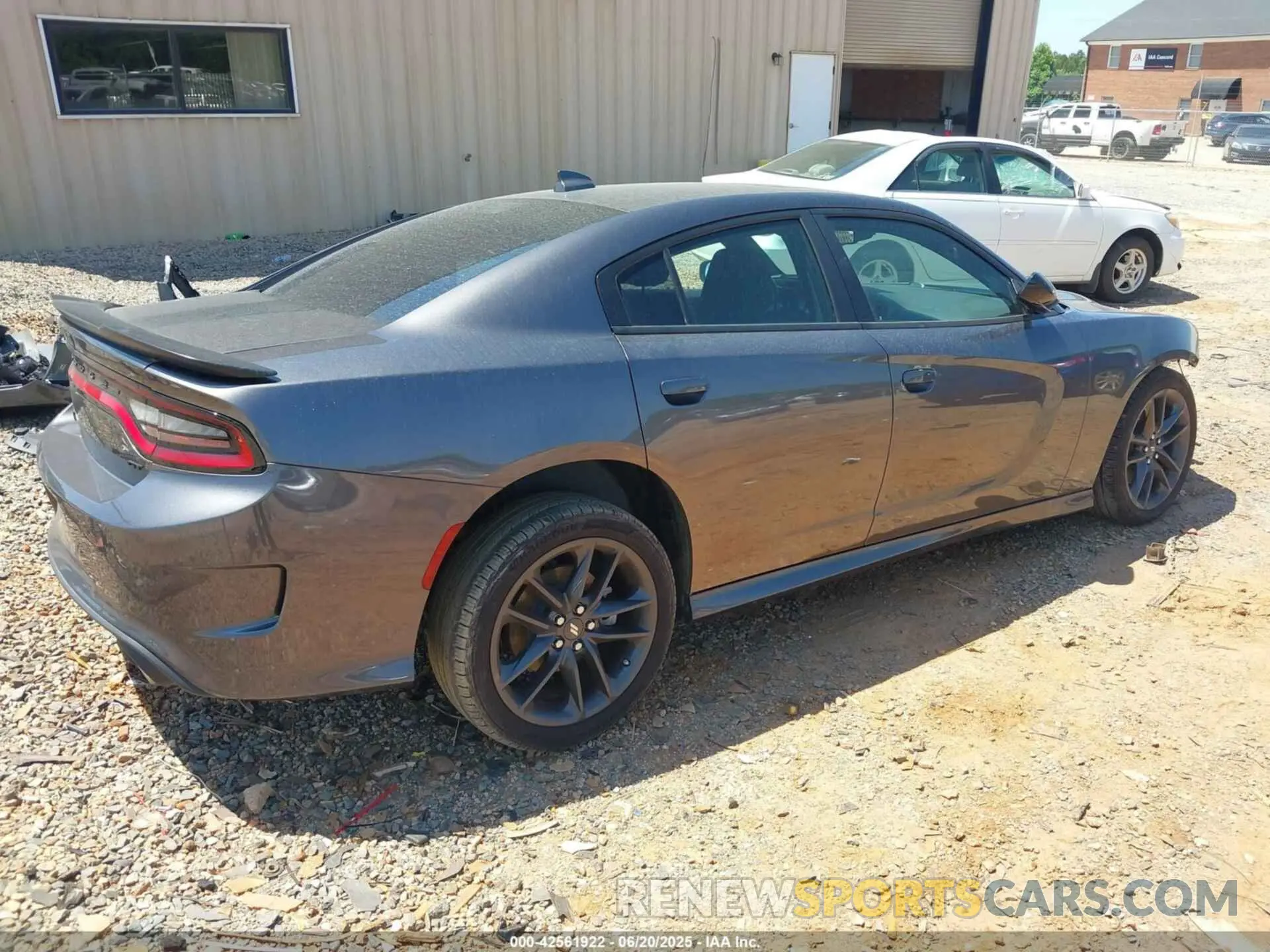 4 Photograph of a damaged car 2C3CDXMG3NH150662 DODGE CHARGER 2022