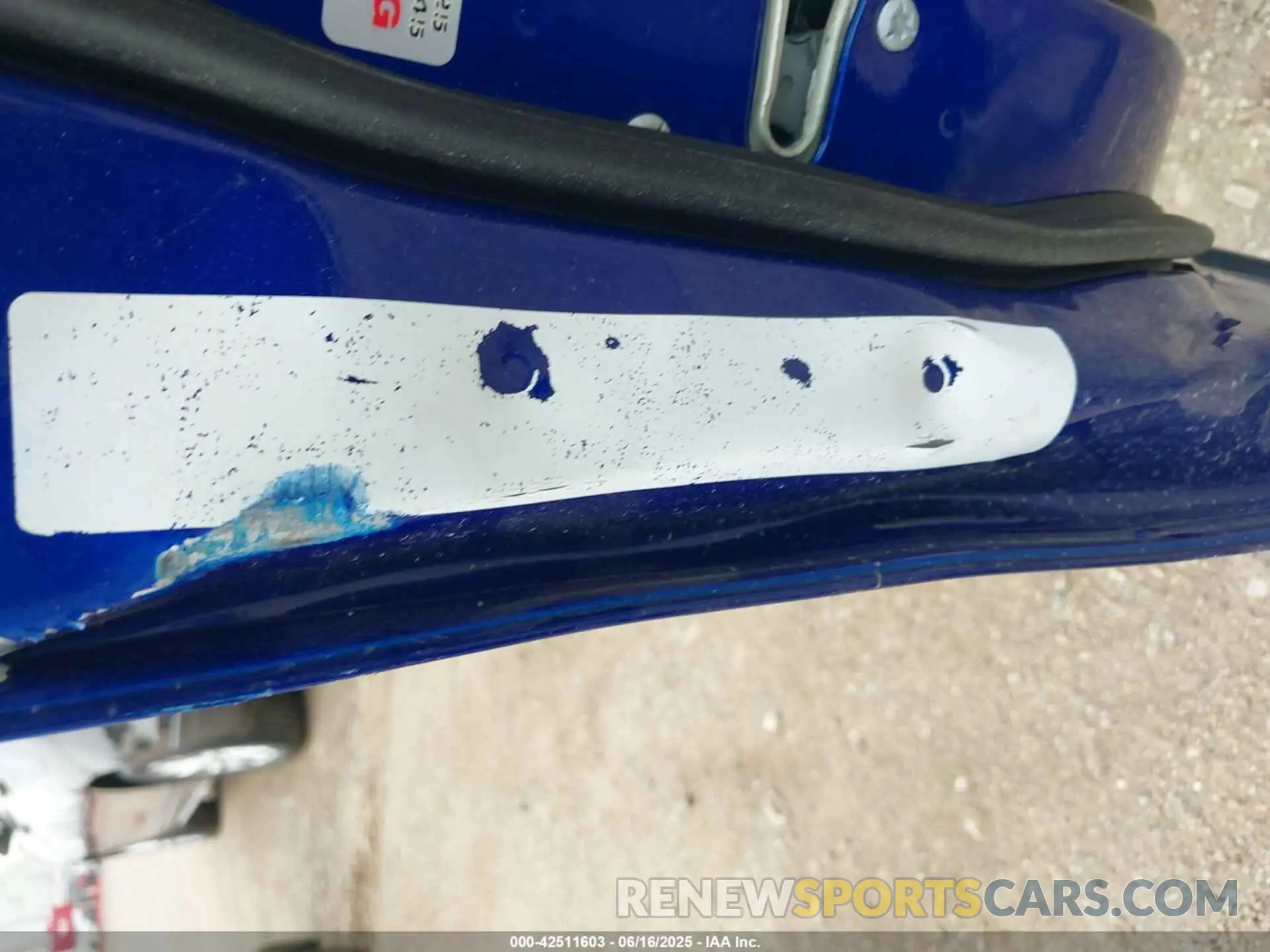 9 Photograph of a damaged car 2C3CDXMG4NH146734 DODGE CHARGER 2022