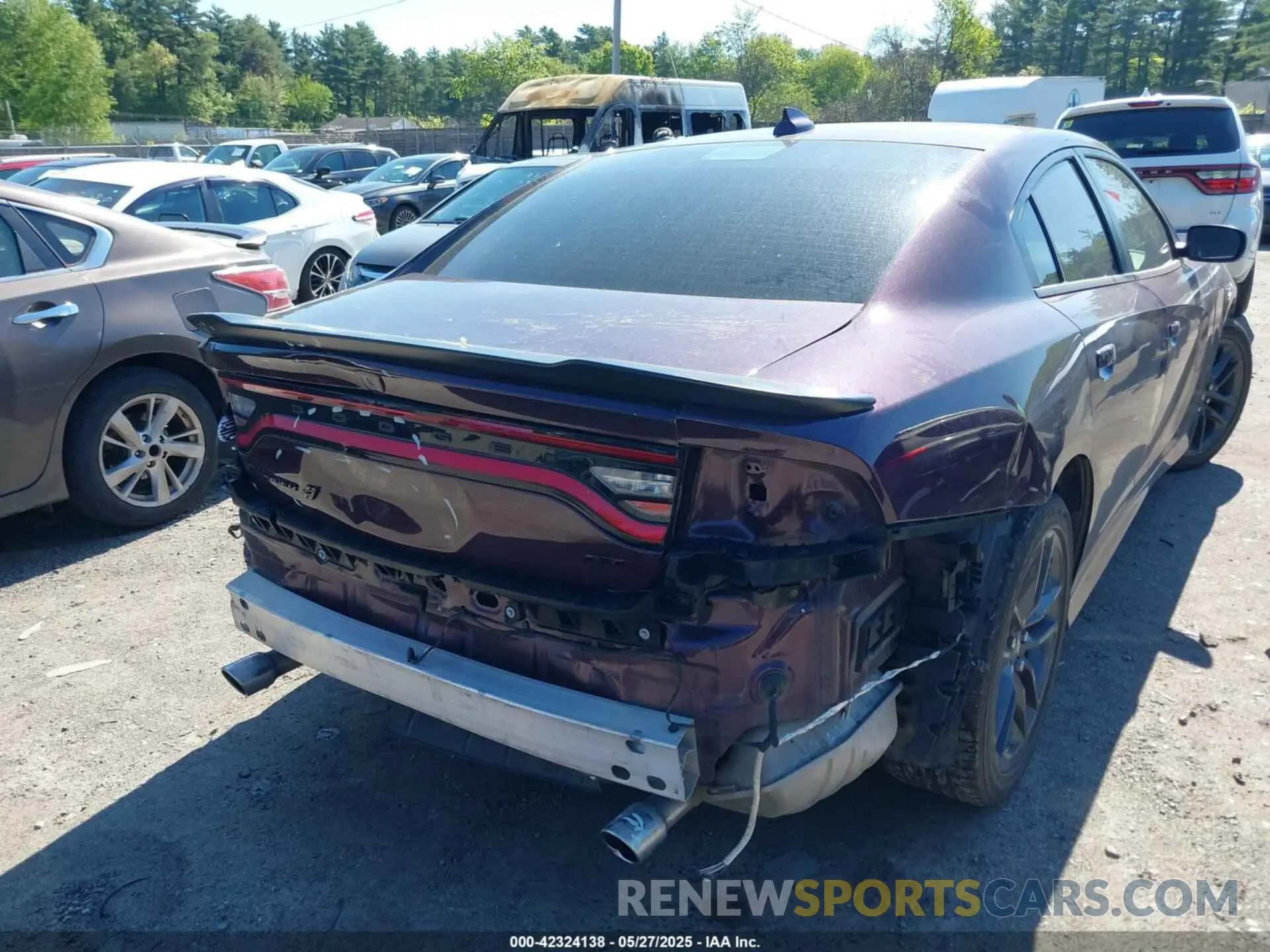 17 Photograph of a damaged car 2C3CDXMG9NH158507 DODGE CHARGER 2022