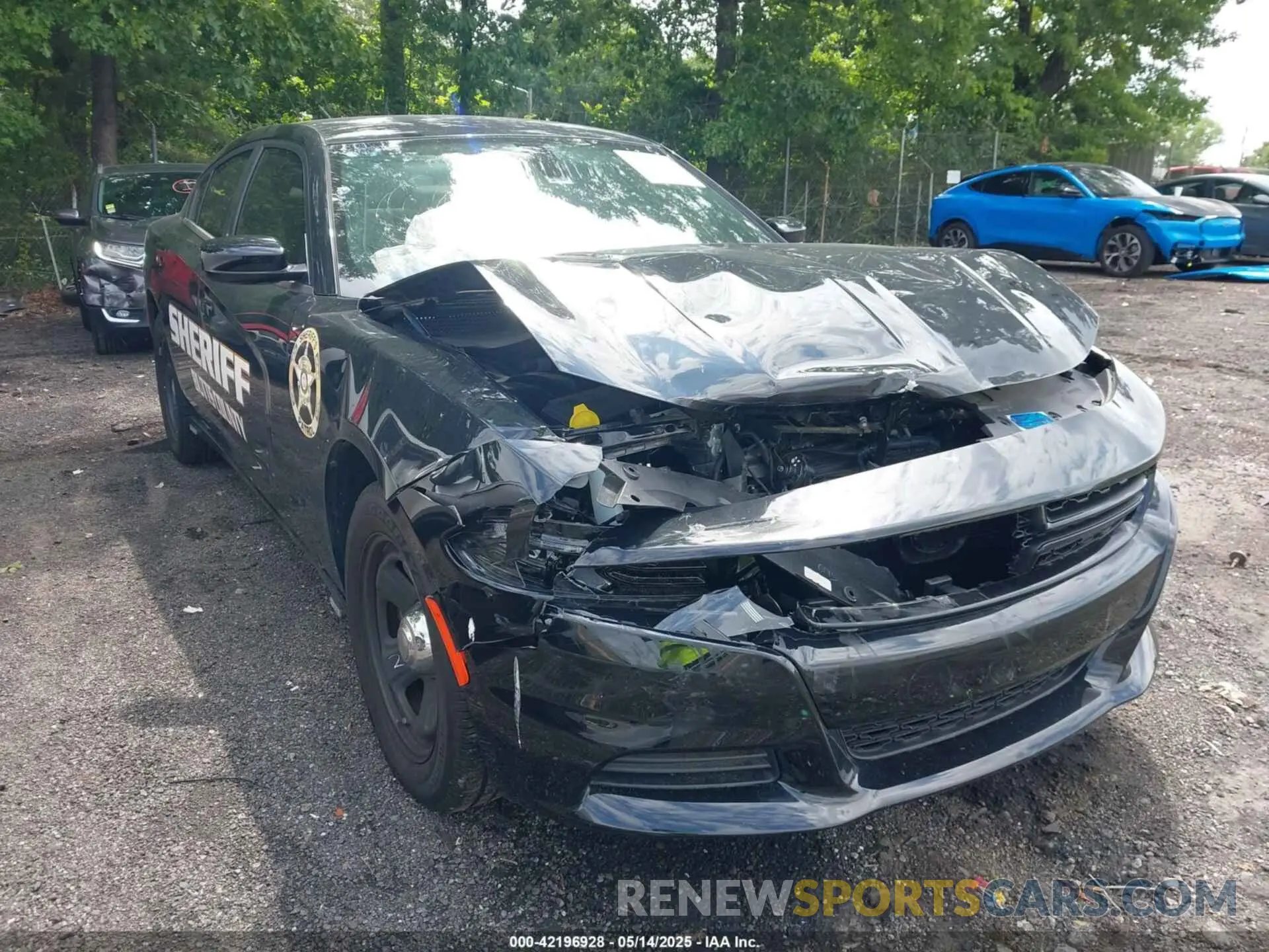 6 Photograph of a damaged car 2C3CDXAT8PH588663 DODGE CHARGER 2023