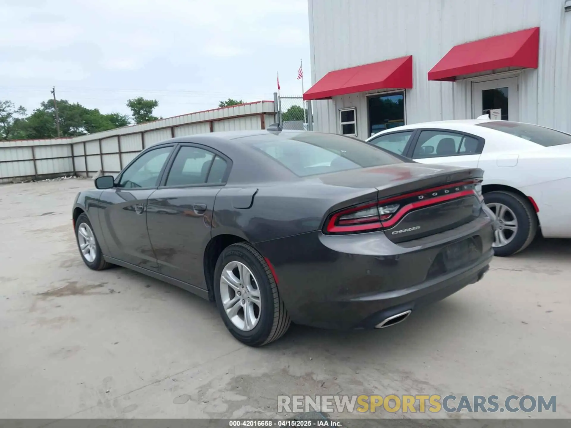 14 Photograph of a damaged car 2C3CDXBG2PH530095 DODGE CHARGER 2023
