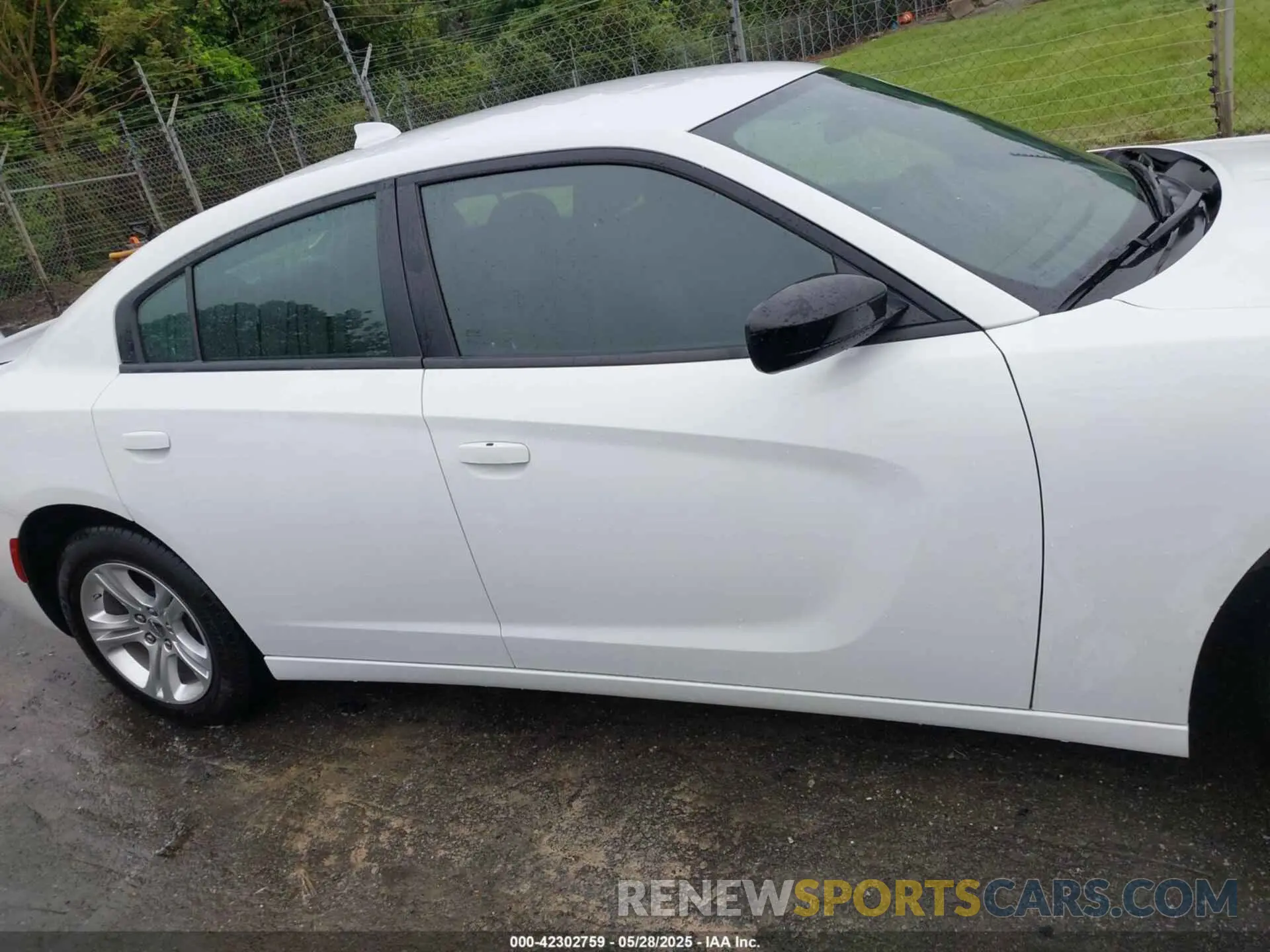14 Photograph of a damaged car 2C3CDXBG4PH642588 DODGE CHARGER 2023