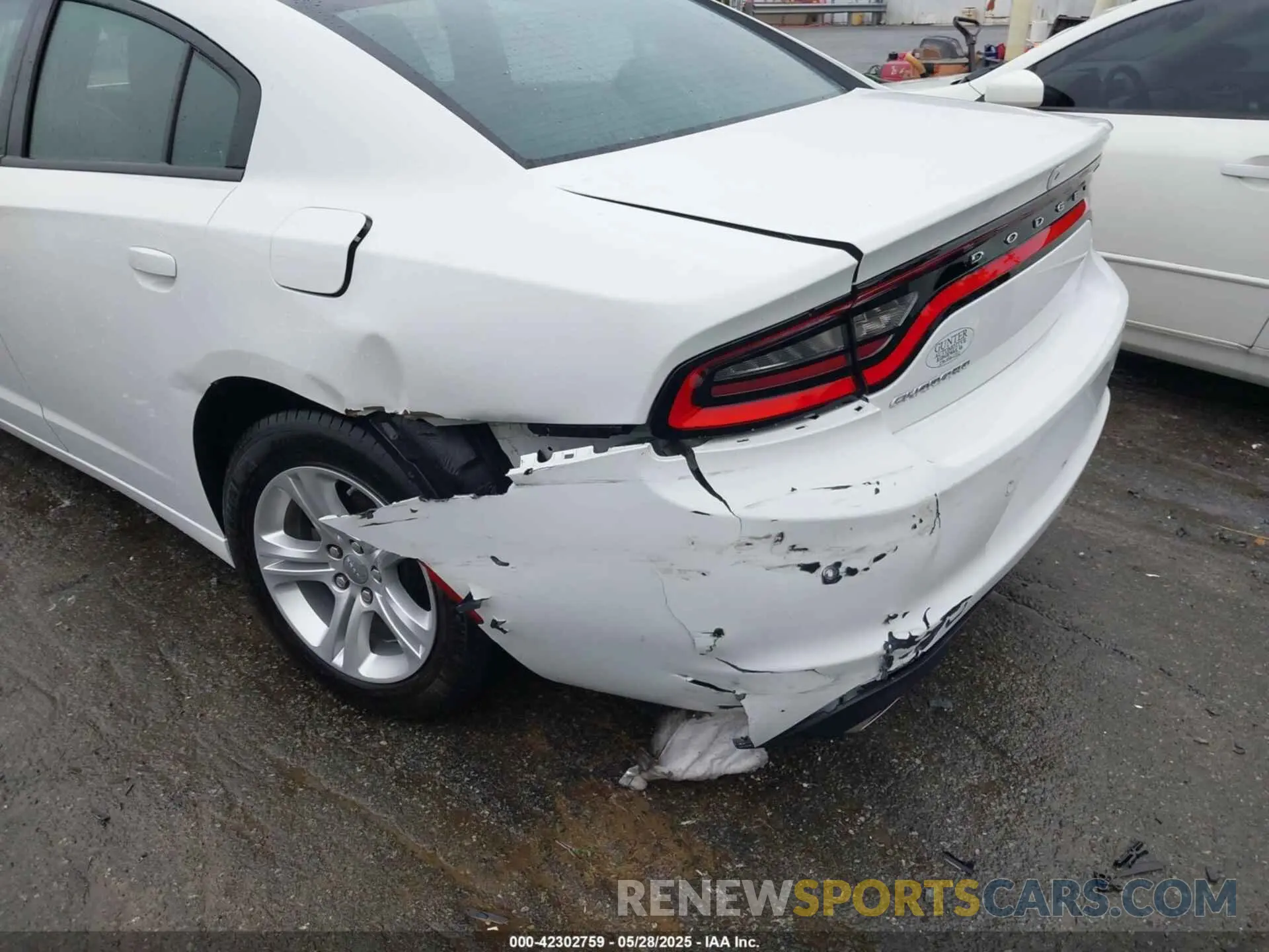 18 Photograph of a damaged car 2C3CDXBG4PH642588 DODGE CHARGER 2023