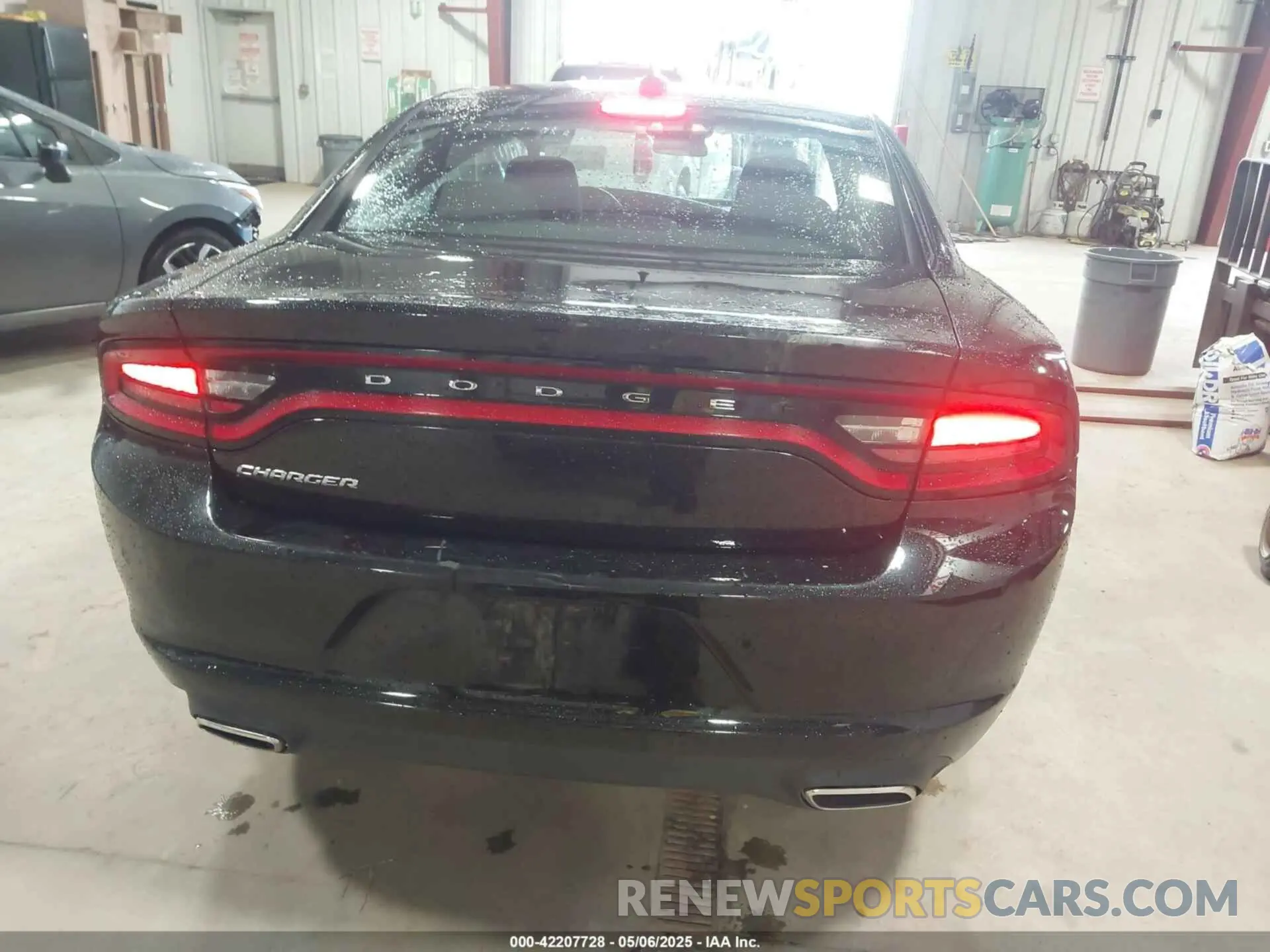 16 Photograph of a damaged car 2C3CDXBGXPH515585 DODGE CHARGER 2023