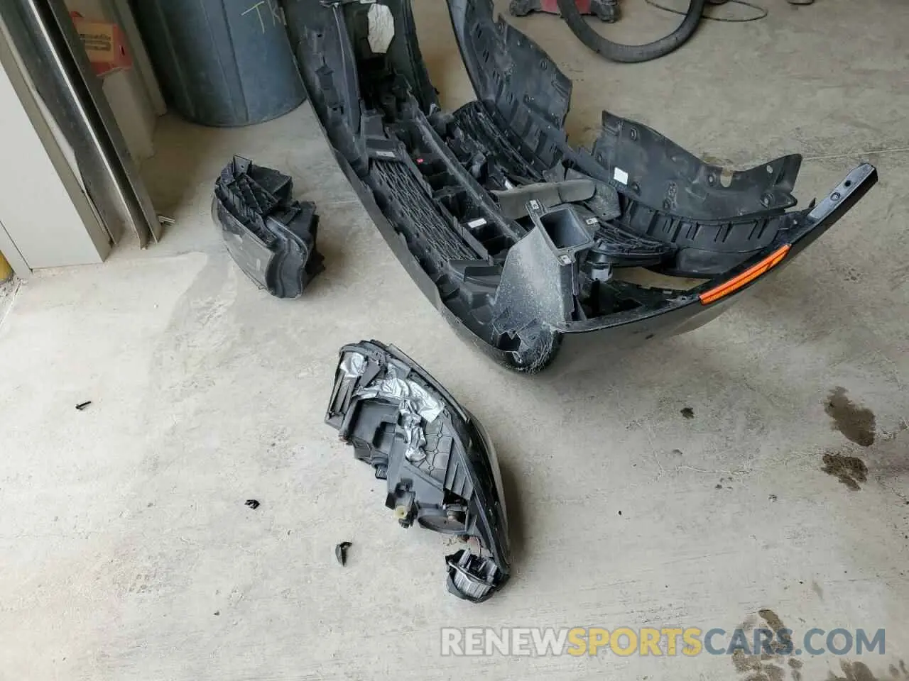 12 Photograph of a damaged car 2C3CDXBGXPH523752 DODGE CHARGER 2023