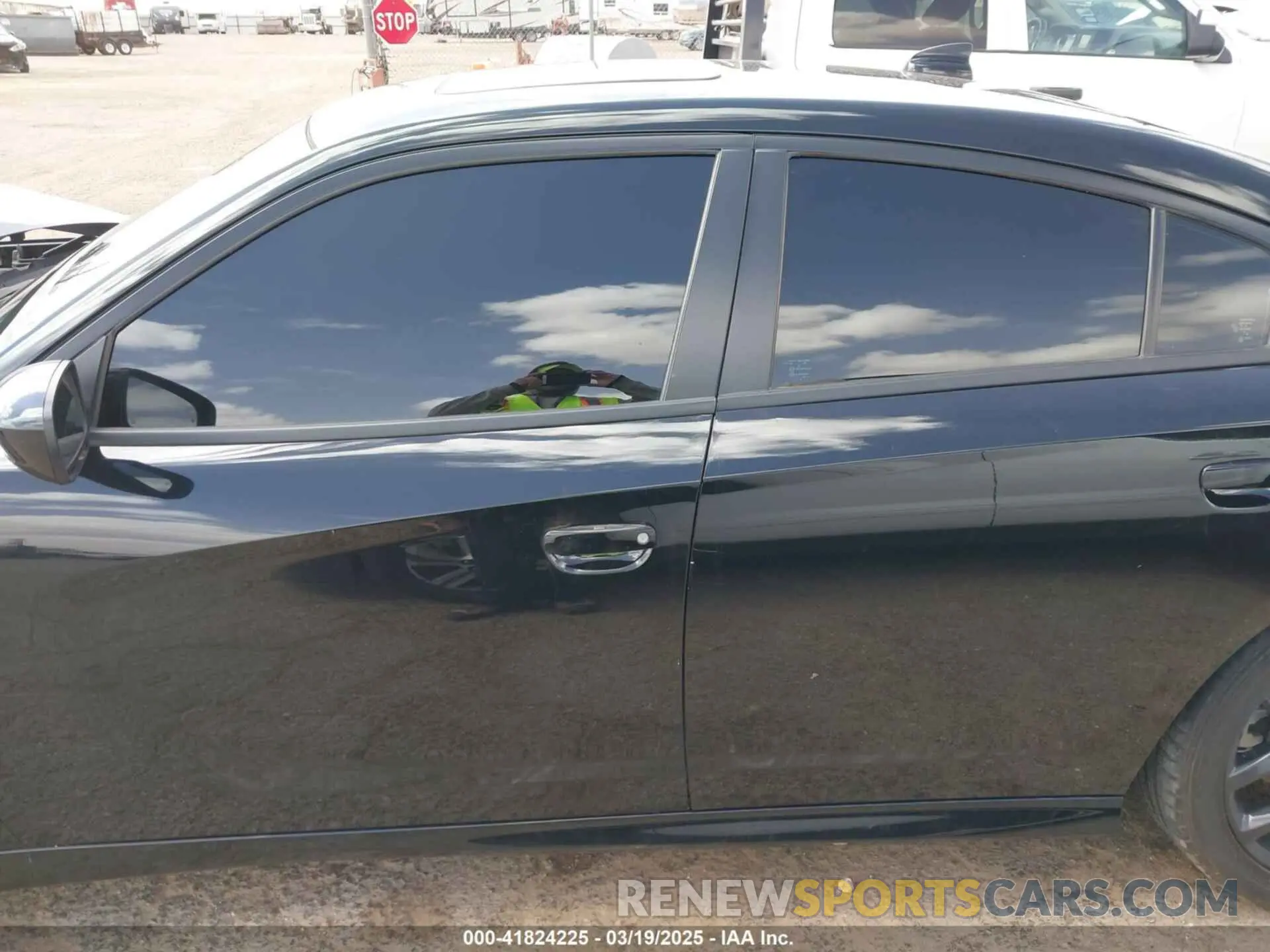 15 Photograph of a damaged car 2C3CDXCT0PH698376 DODGE CHARGER 2023
