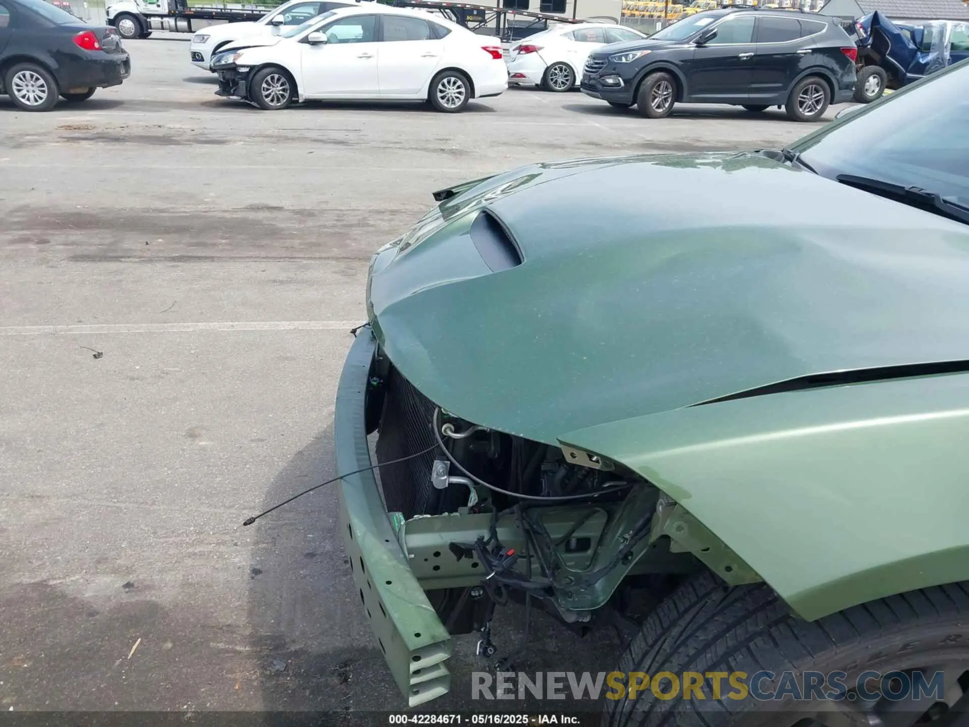 6 Photograph of a damaged car 2C3CDXCT1PH604246 DODGE CHARGER 2023
