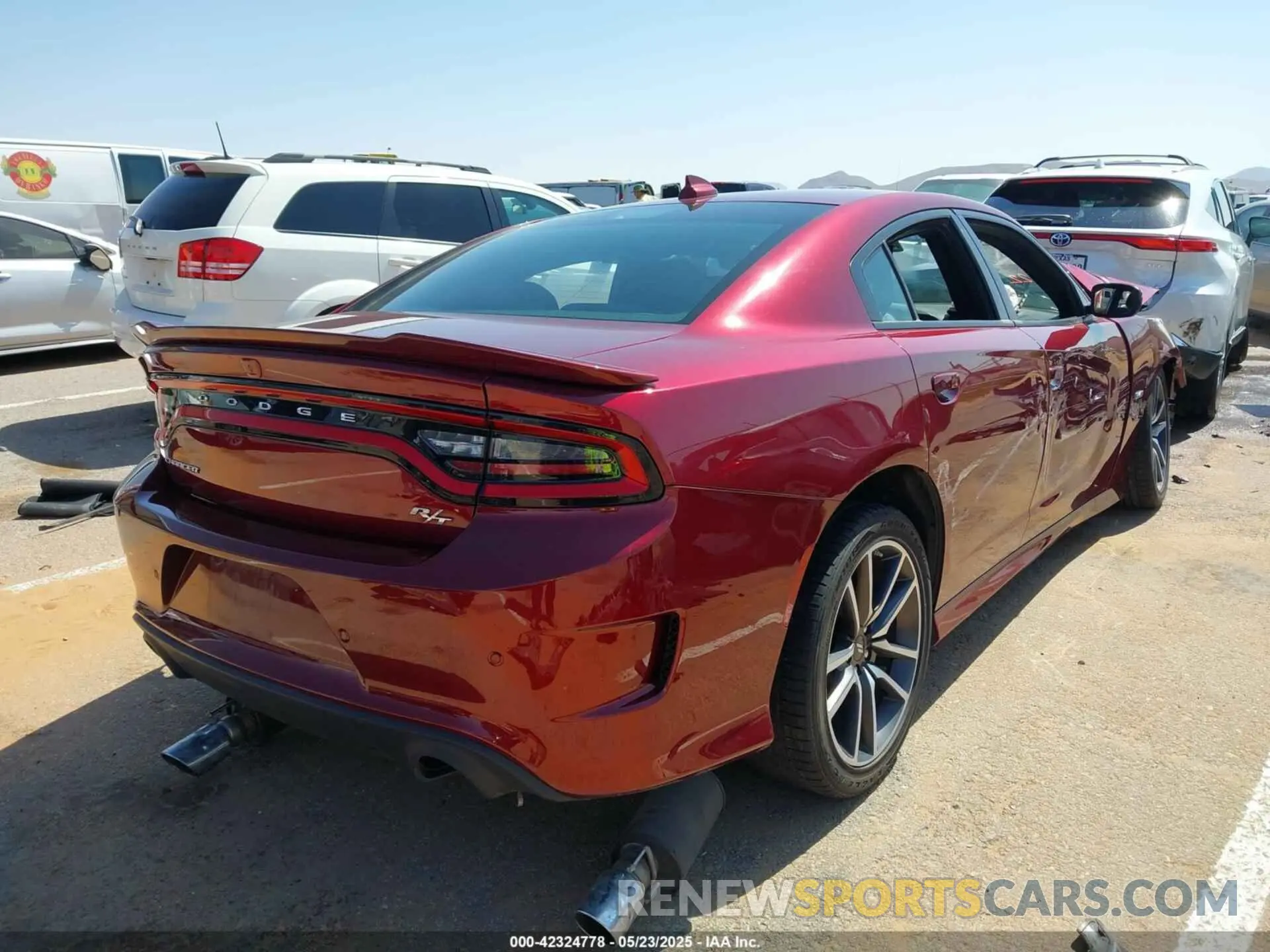 4 Photograph of a damaged car 2C3CDXCT3PH699375 DODGE CHARGER 2023