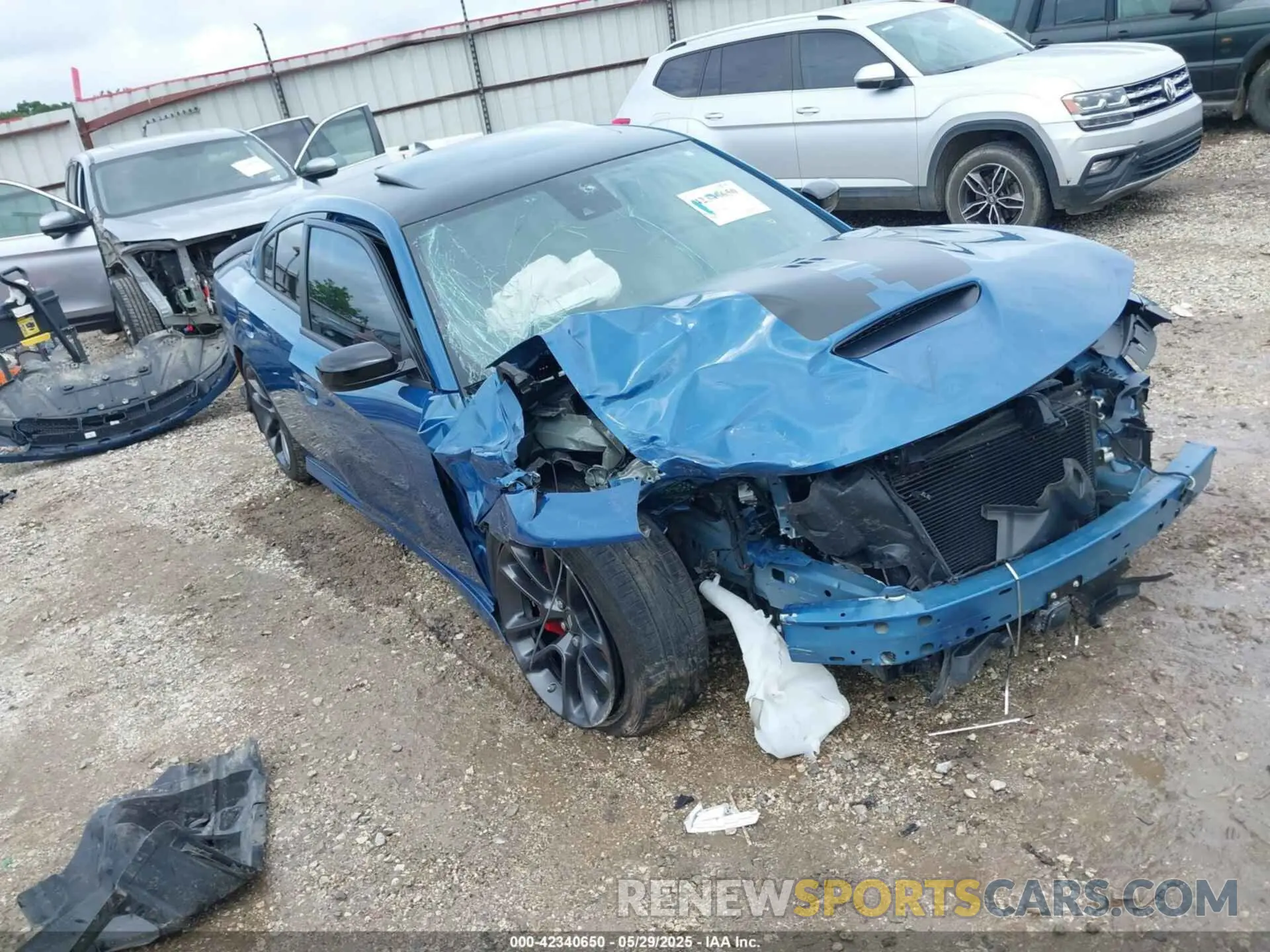 6 Photograph of a damaged car 2C3CDXCT4PH531650 DODGE CHARGER 2023