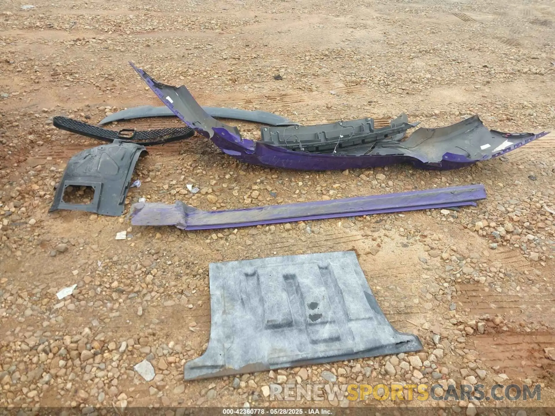 12 Photograph of a damaged car 2C3CDXCT4PH575941 DODGE CHARGER 2023