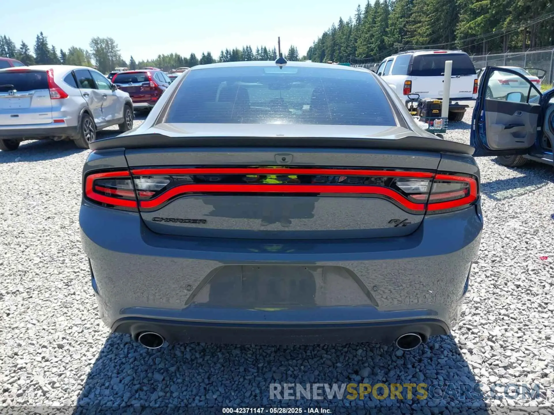 16 Photograph of a damaged car 2C3CDXCT5PH568707 DODGE CHARGER 2023