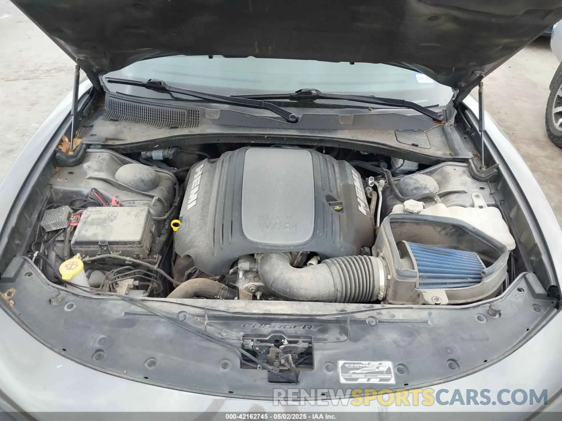 10 Photograph of a damaged car 2C3CDXCT7PH531674 DODGE CHARGER 2023