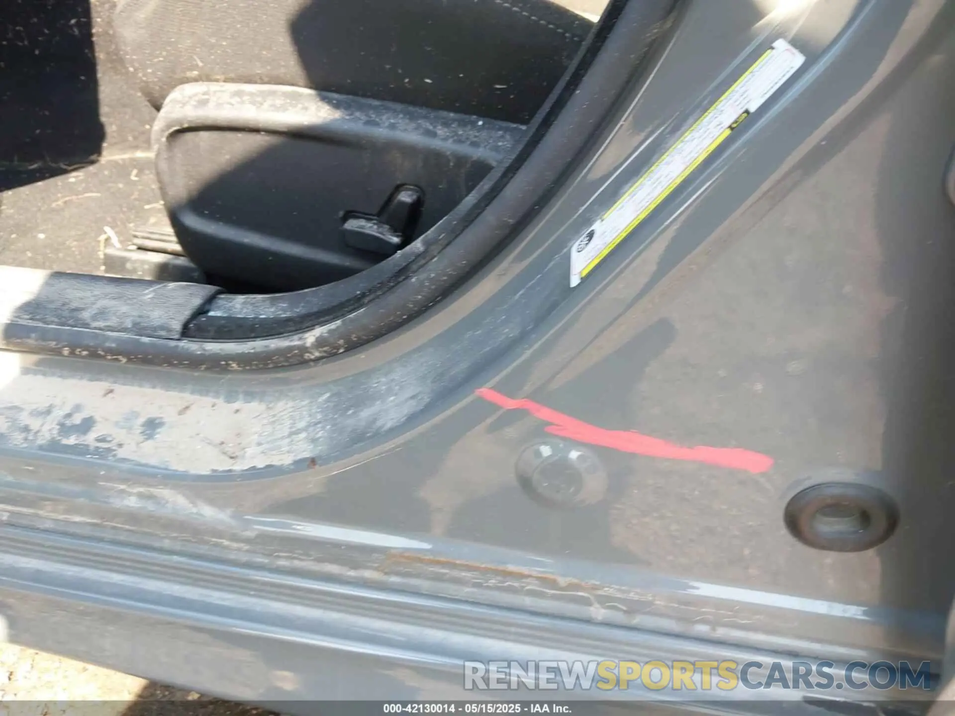 6 Photograph of a damaged car 2C3CDXCT7PH684944 DODGE CHARGER 2023