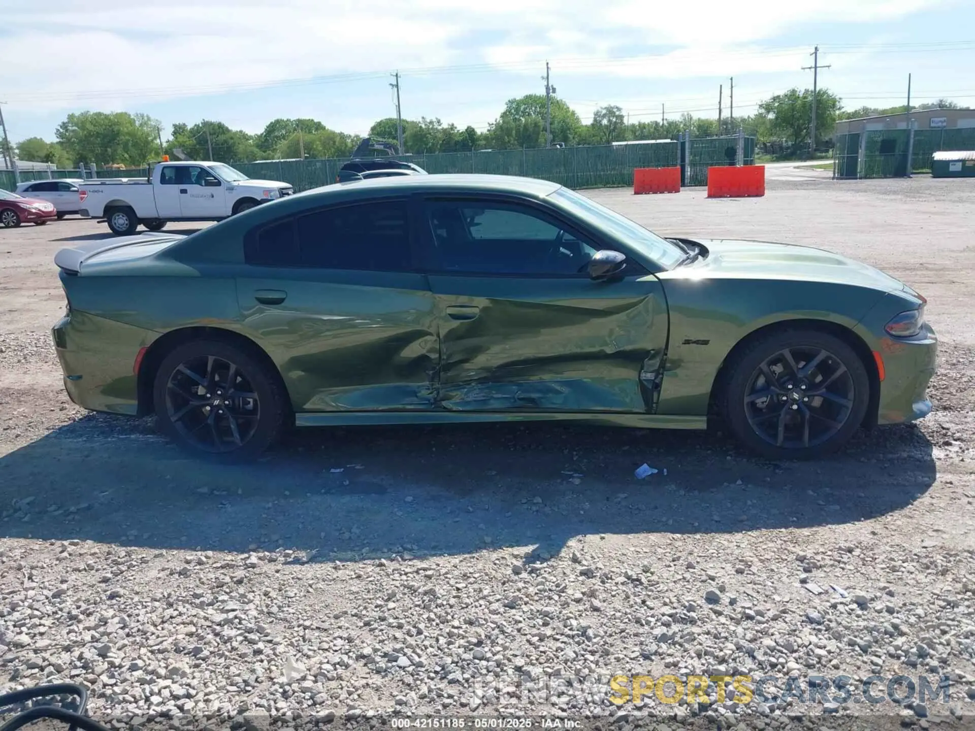 14 Photograph of a damaged car 2C3CDXCTXPH535525 DODGE CHARGER 2023