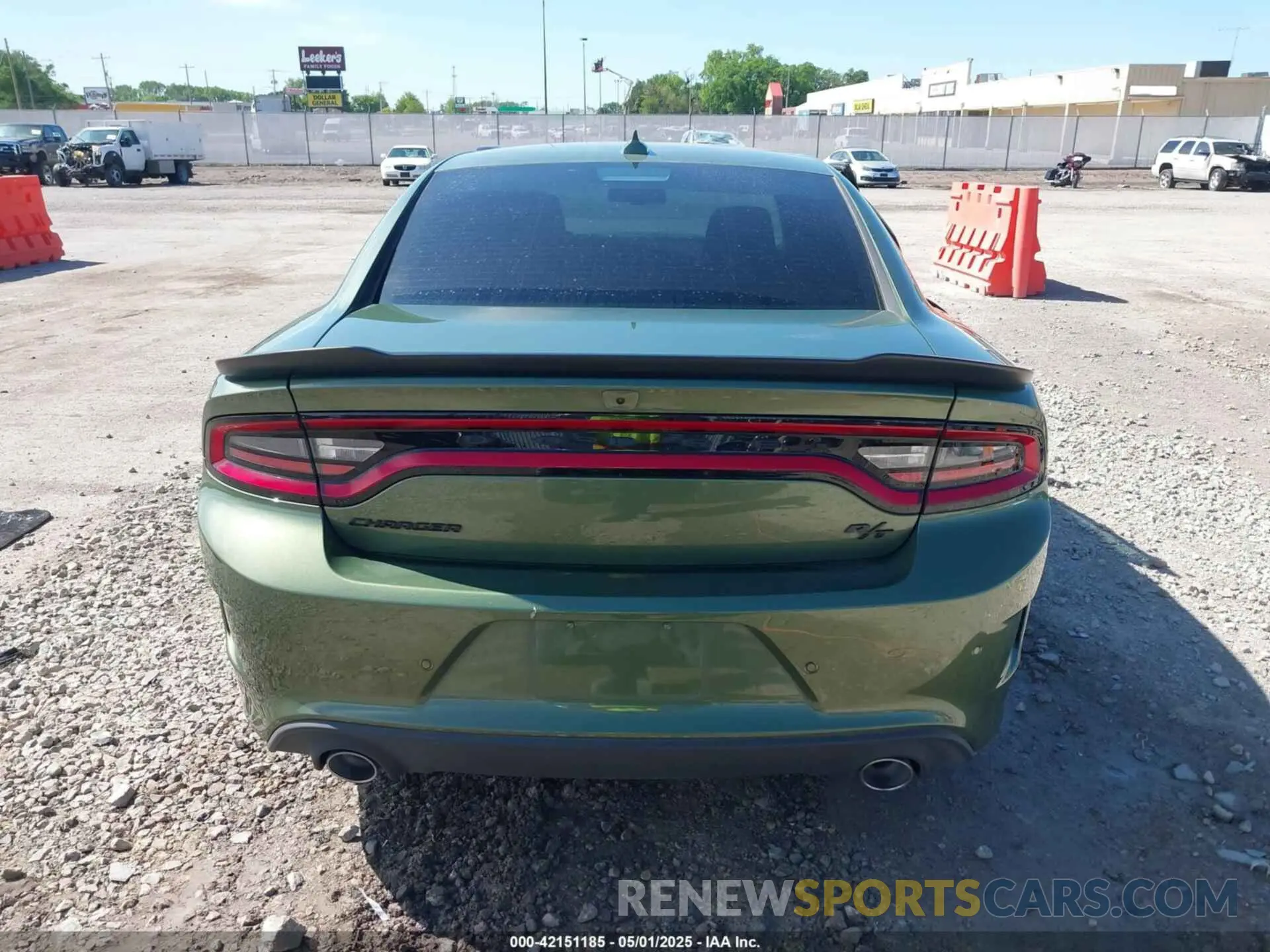17 Photograph of a damaged car 2C3CDXCTXPH535525 DODGE CHARGER 2023