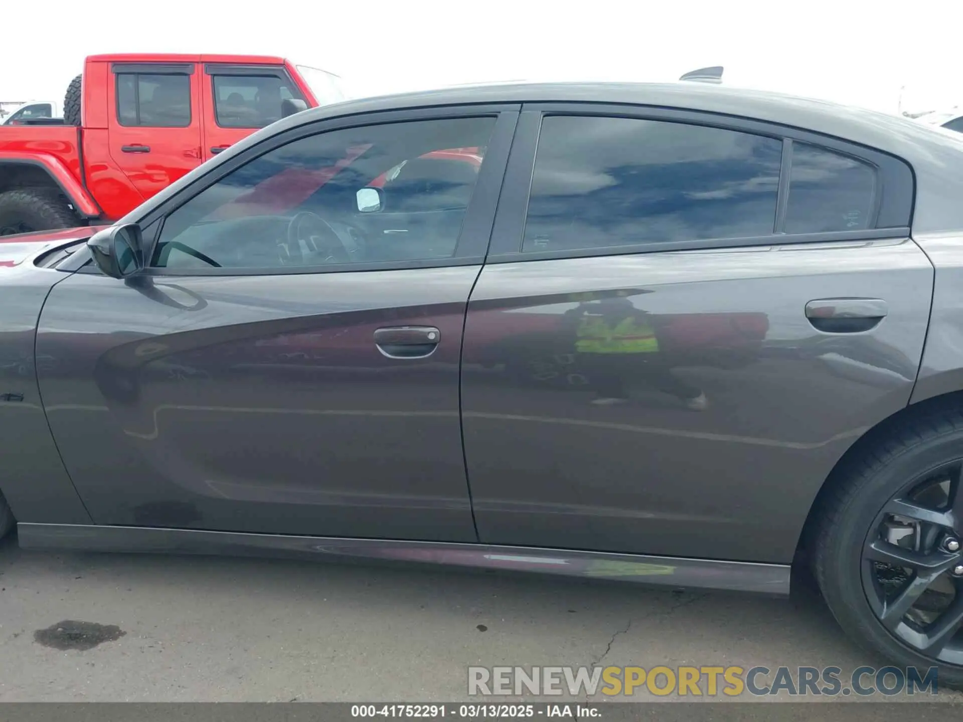 14 Photograph of a damaged car 2C3CDXCTXPH699132 DODGE CHARGER 2023