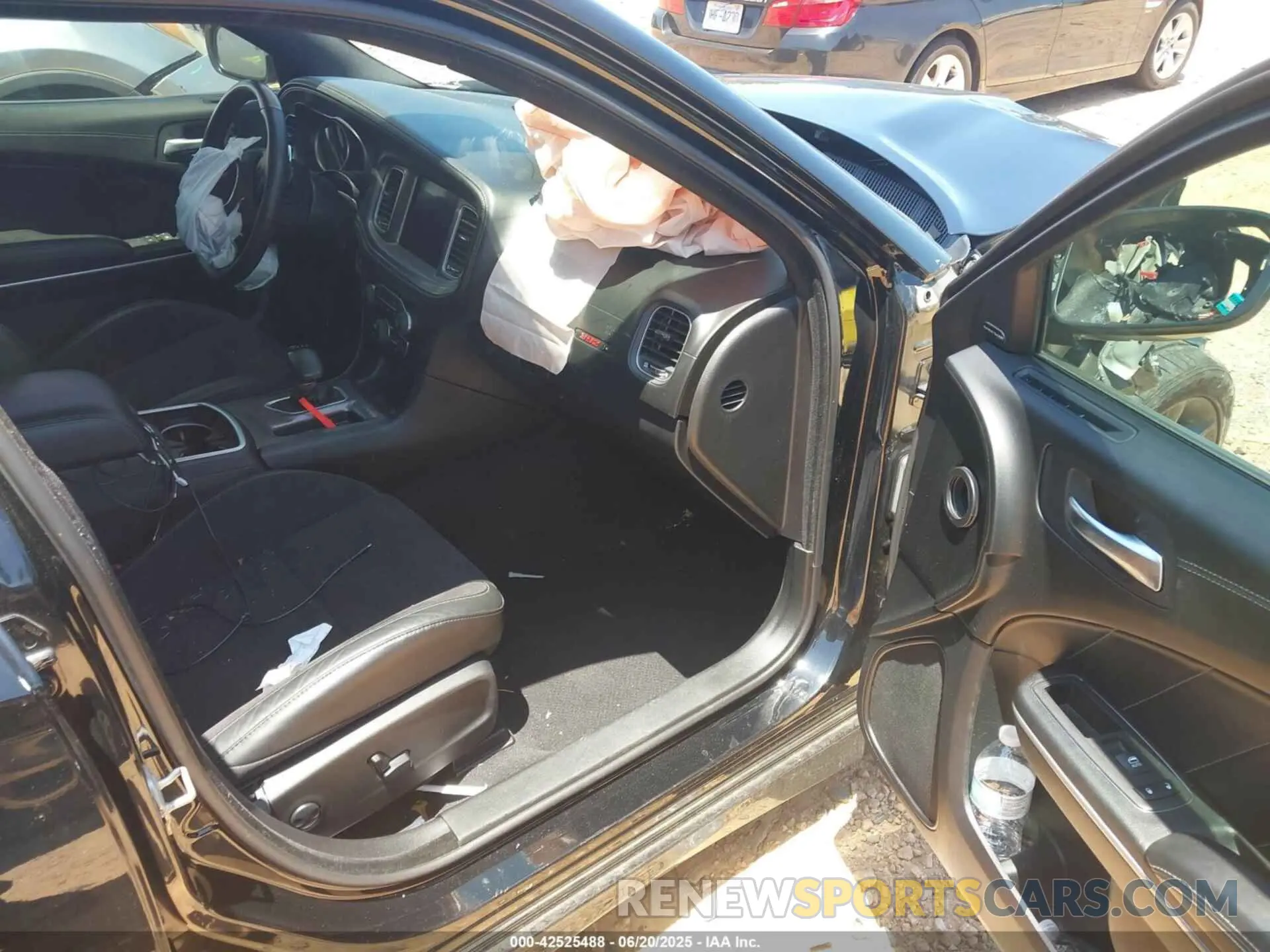 5 Photograph of a damaged car 2C3CDXGJ1PH612811 DODGE CHARGER 2023