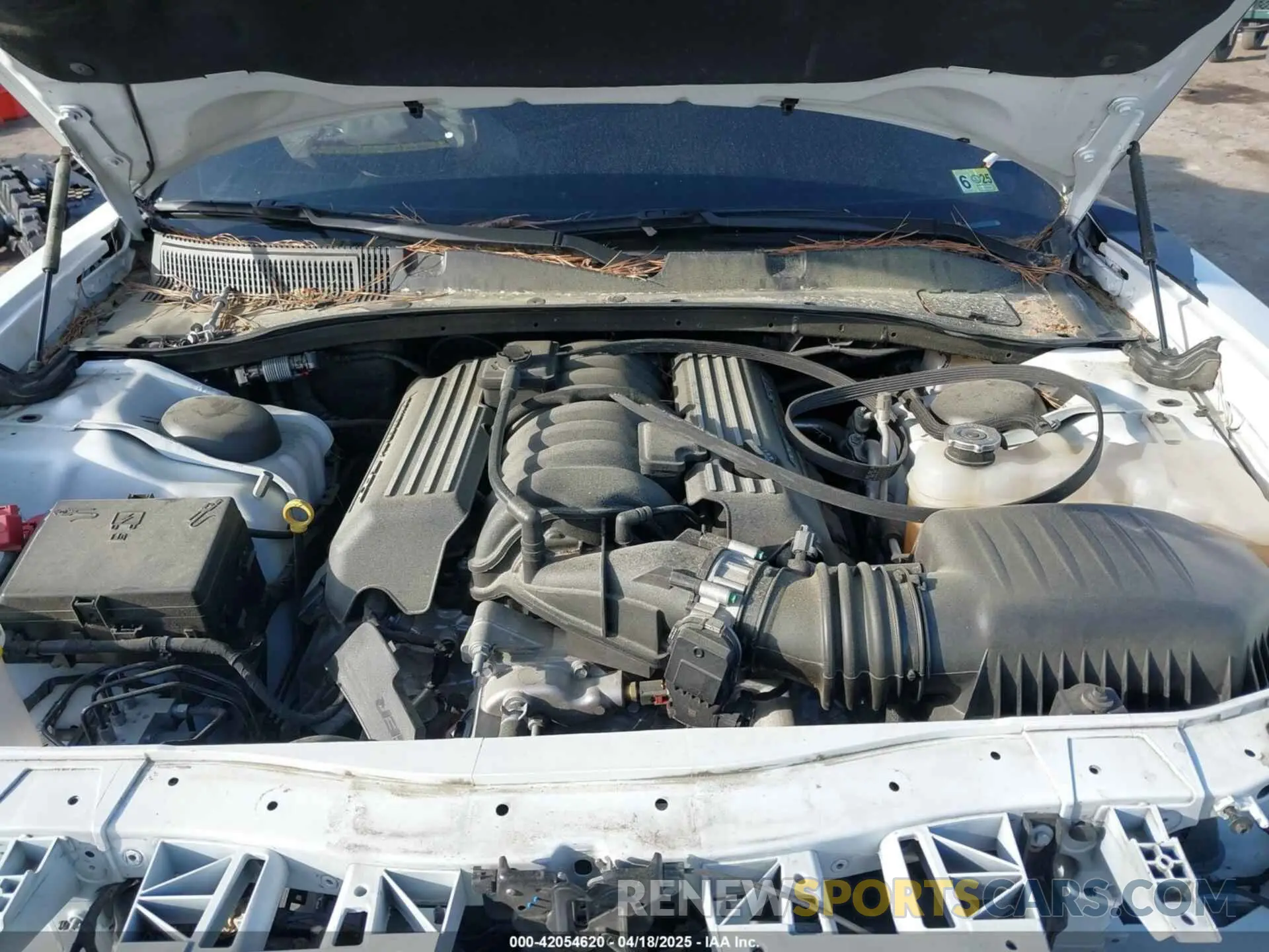 10 Photograph of a damaged car 2C3CDXGJ3PH628752 DODGE CHARGER 2023