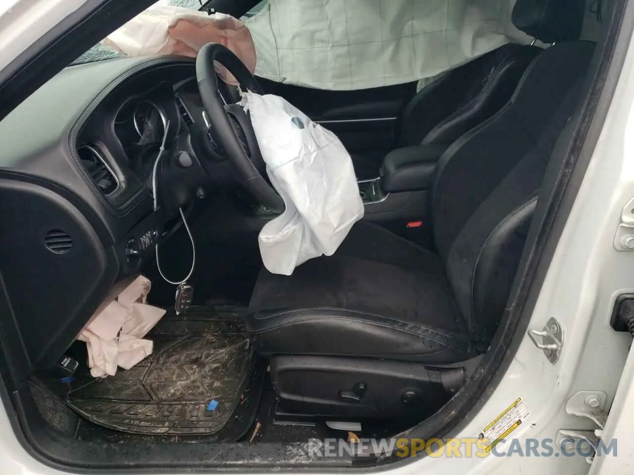 7 Photograph of a damaged car 2C3CDXGJ4PH547923 DODGE CHARGER 2023