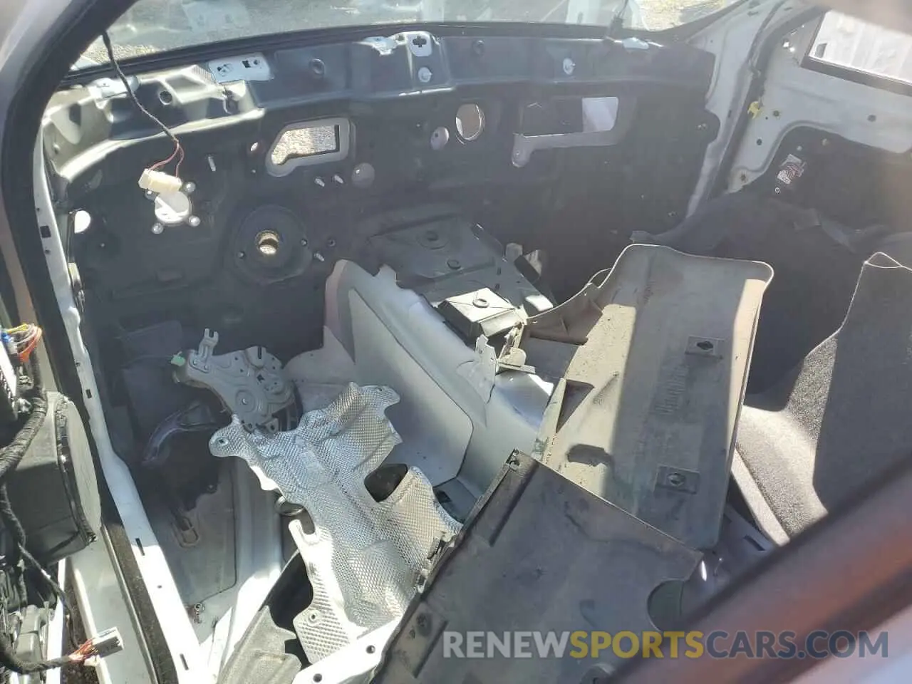 8 Photograph of a damaged car 2C3CDXGJ4PH579948 DODGE CHARGER 2023