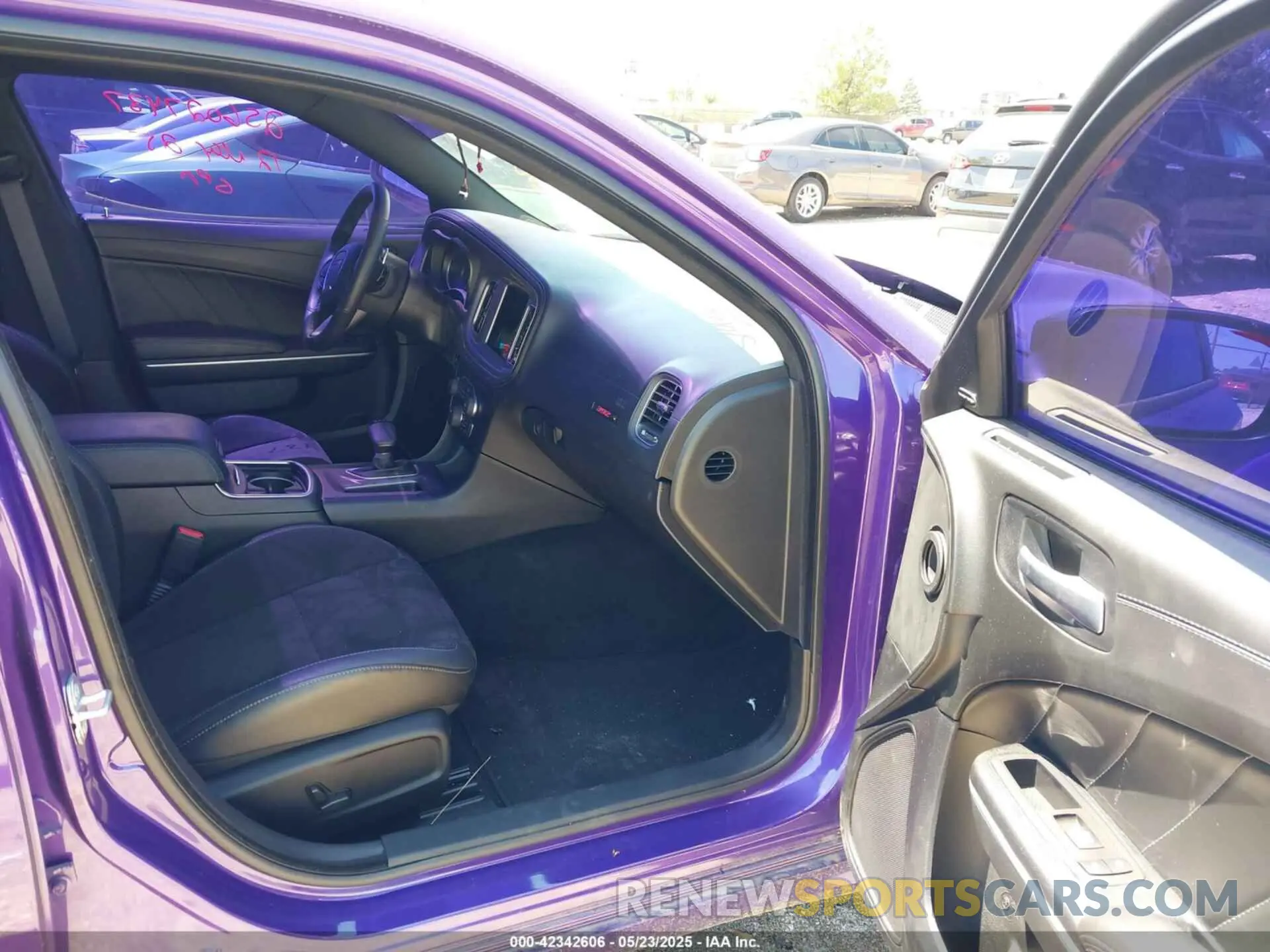 5 Photograph of a damaged car 2C3CDXGJ5PH672610 DODGE CHARGER 2023