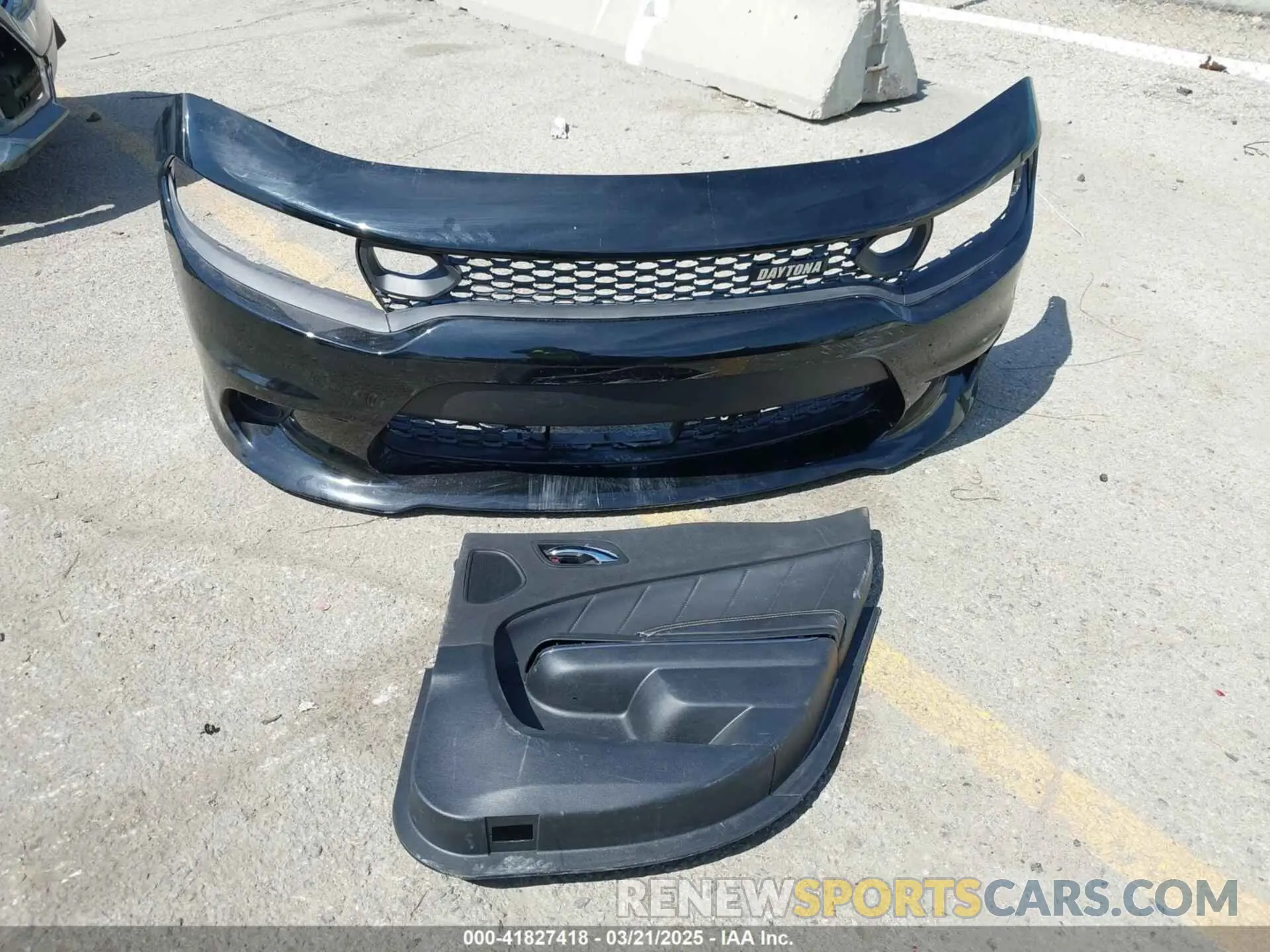12 Photograph of a damaged car 2C3CDXGJ5PH697779 DODGE CHARGER 2023