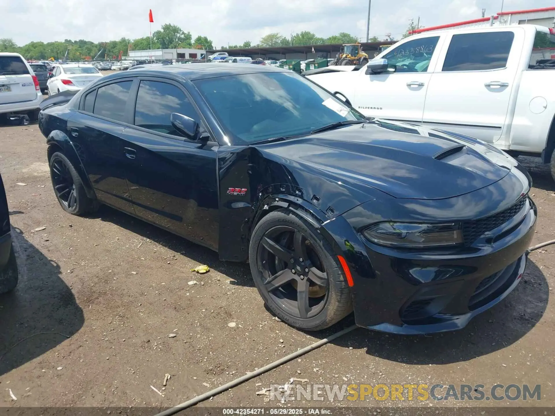 1 Photograph of a damaged car 2C3CDXGJ6PH671756 DODGE CHARGER 2023