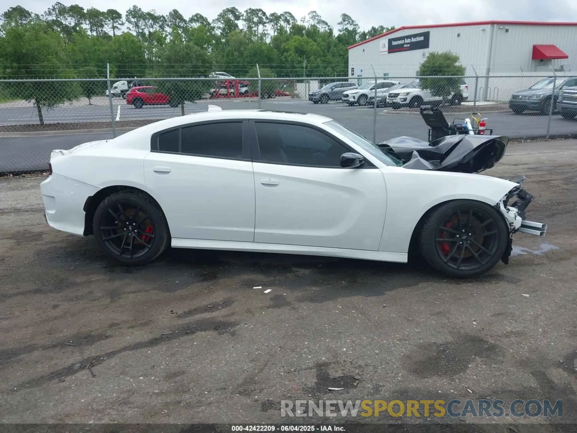 13 Photograph of a damaged car 2C3CDXGJ7PH531876 DODGE CHARGER 2023