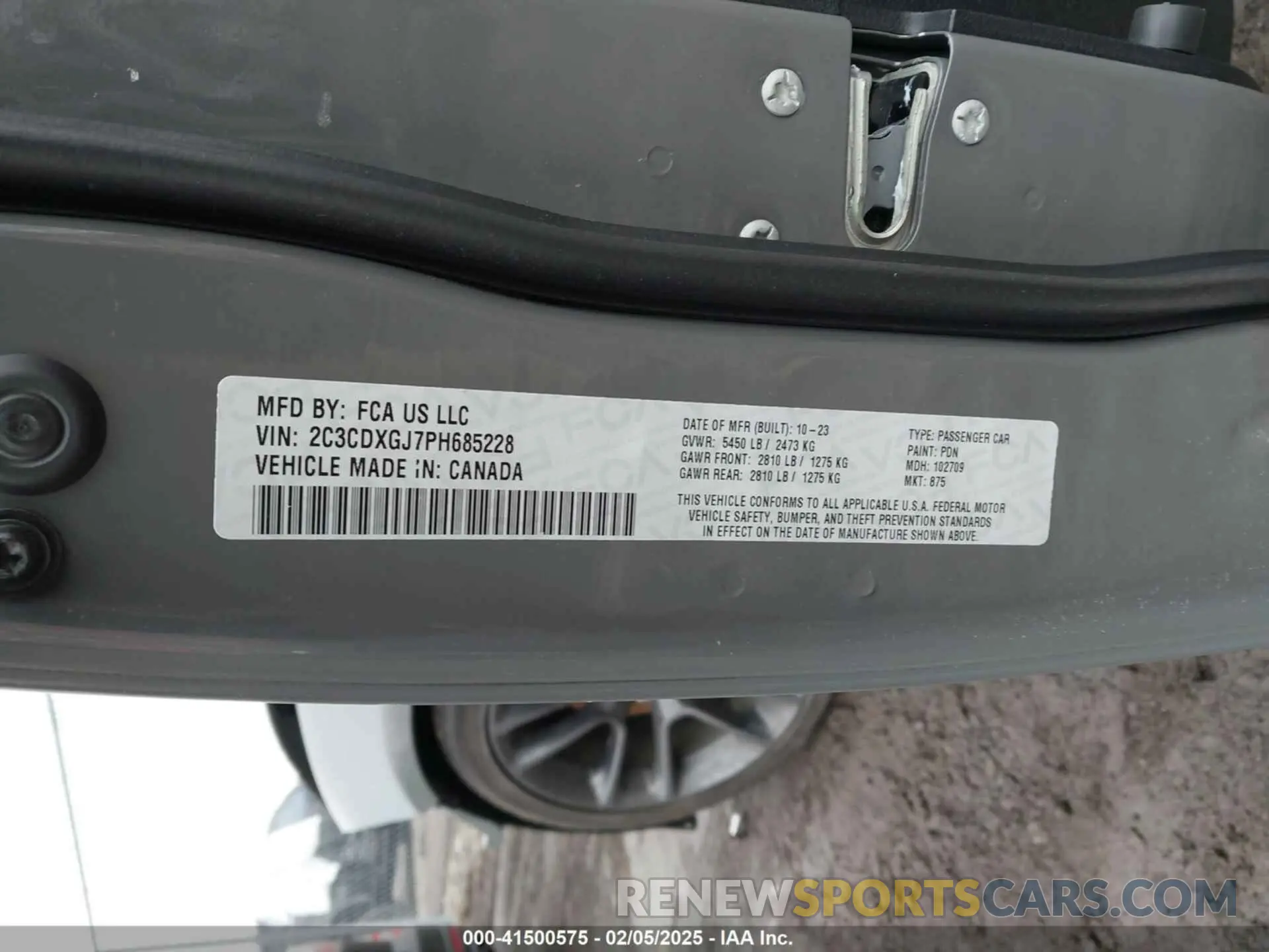 9 Photograph of a damaged car 2C3CDXGJ7PH685228 DODGE CHARGER 2023