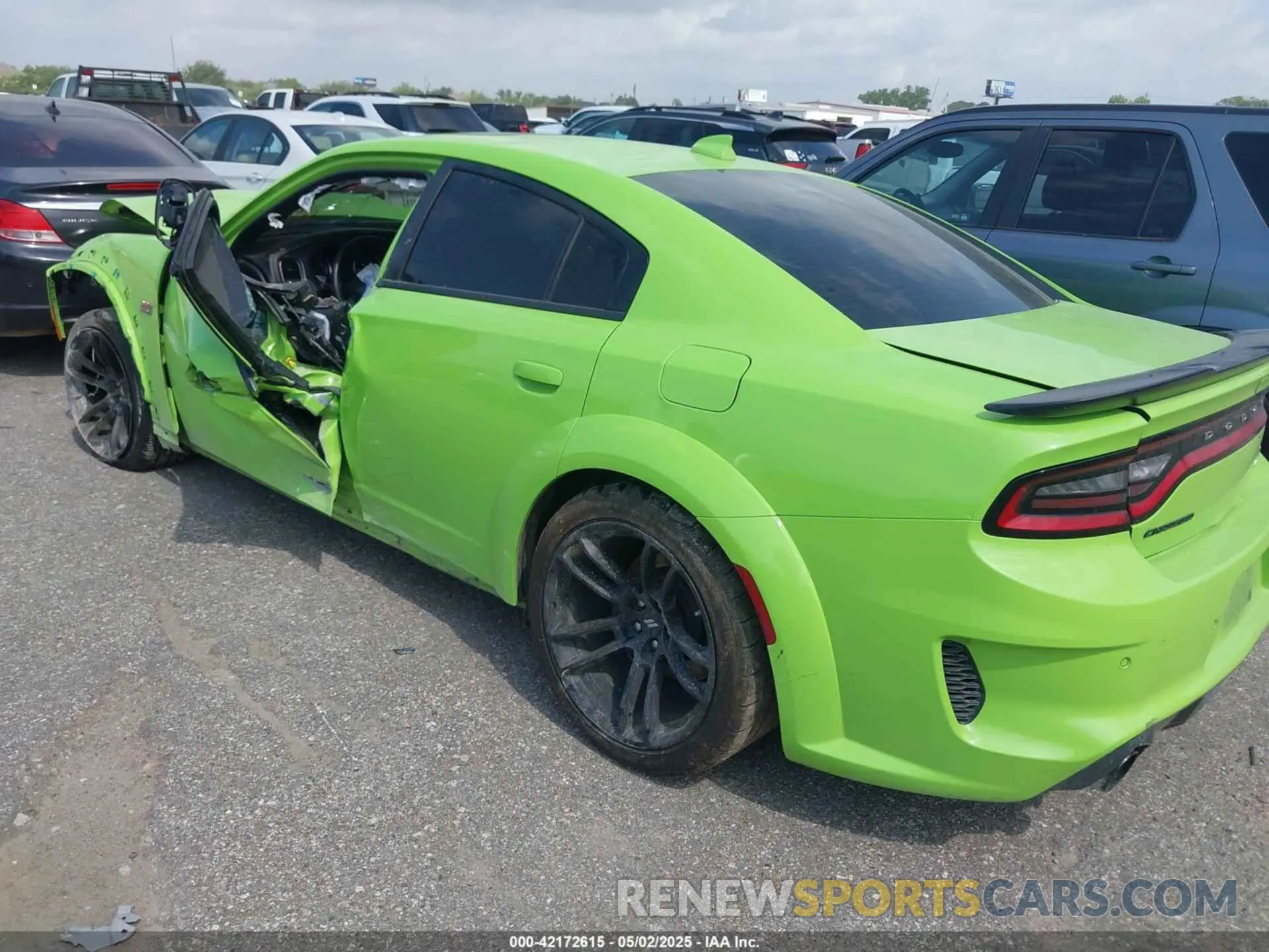 3 Photograph of a damaged car 2C3CDXGJ9PH681567 DODGE CHARGER 2023