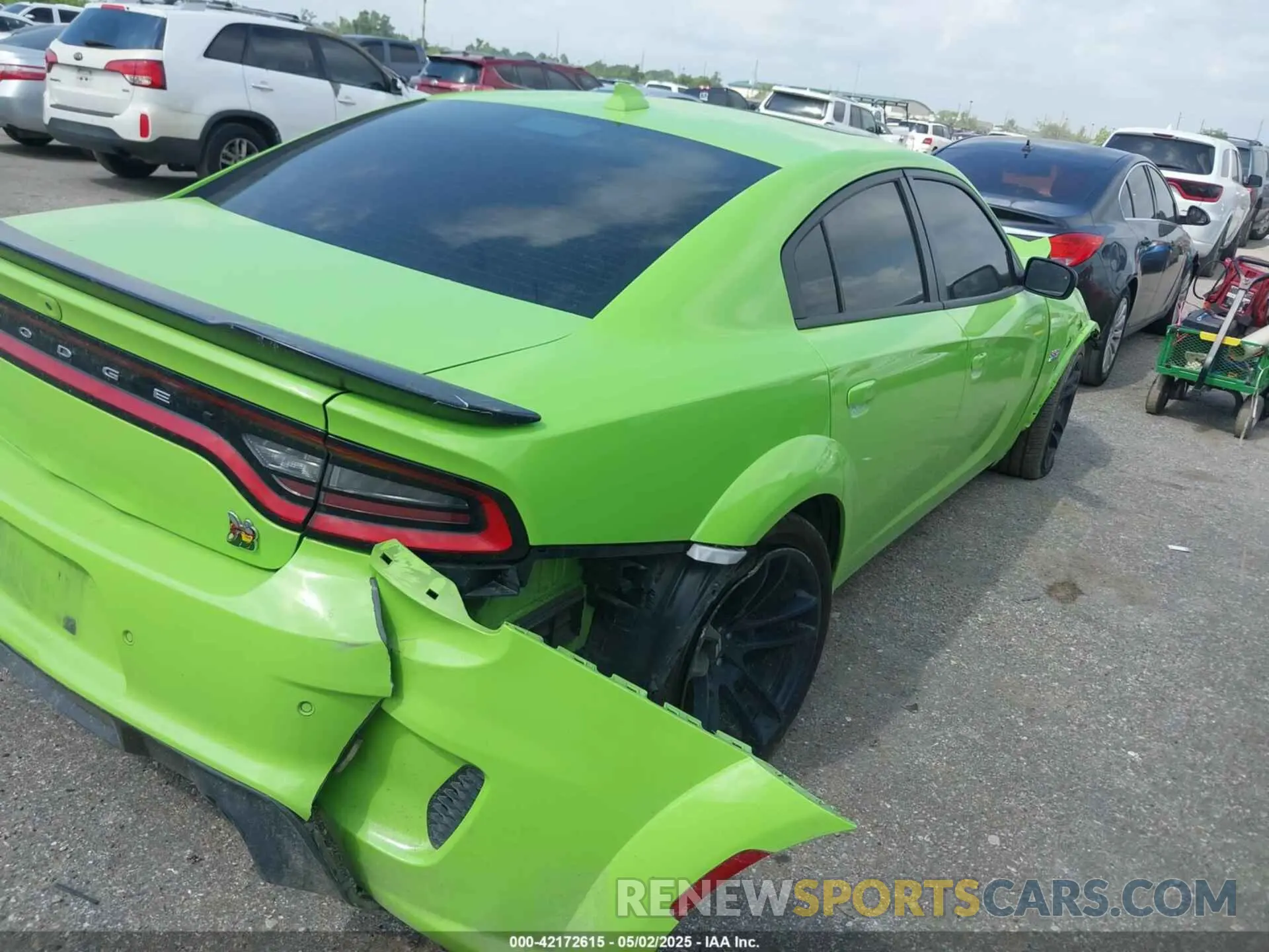 4 Photograph of a damaged car 2C3CDXGJ9PH681567 DODGE CHARGER 2023