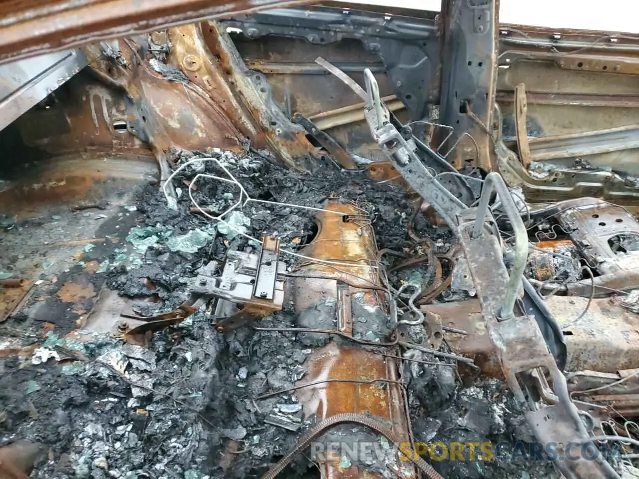 10 Photograph of a damaged car 2C3CDXGJXPH509130 DODGE CHARGER 2023