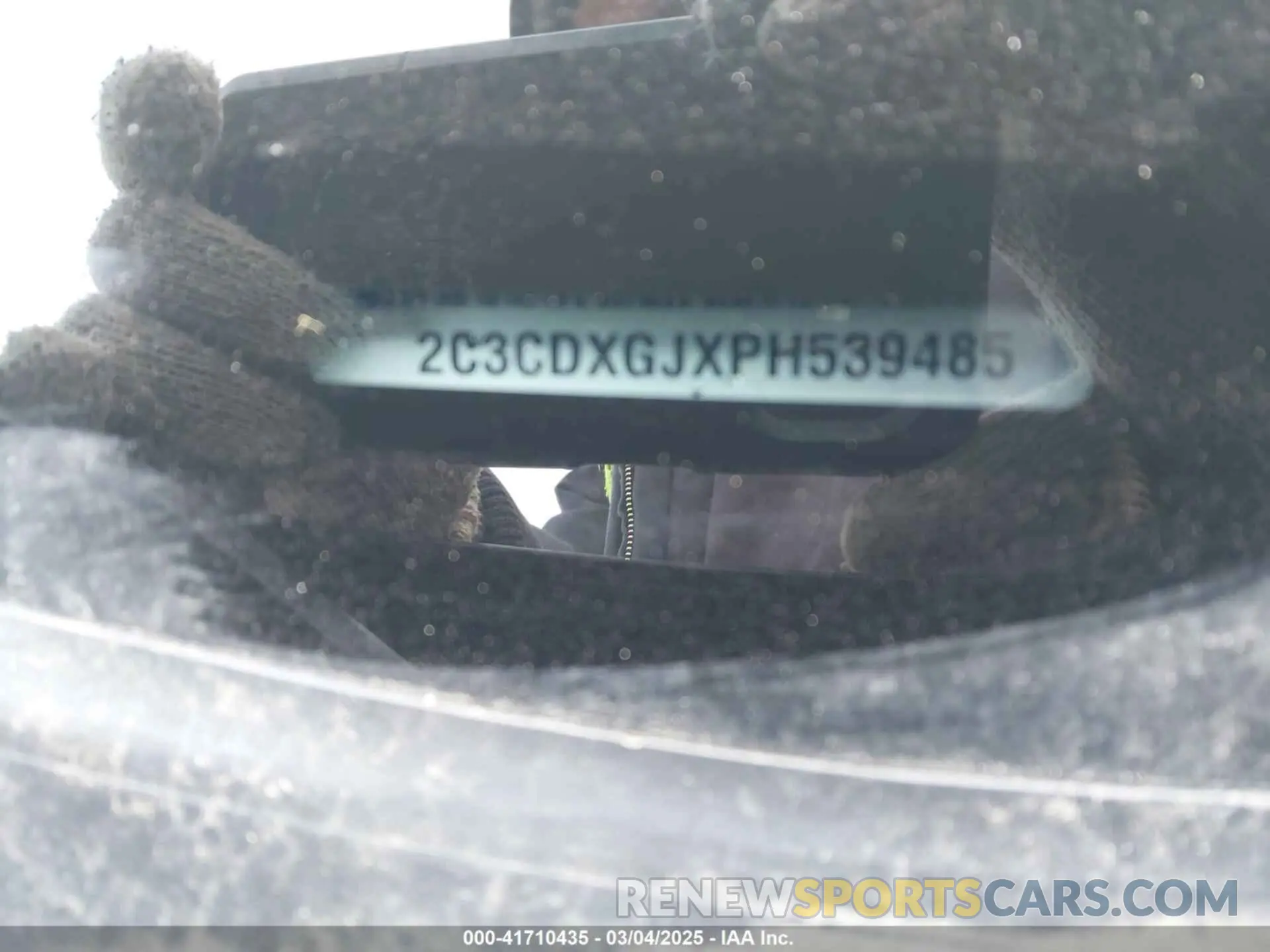 16 Photograph of a damaged car 2C3CDXGJXPH539485 DODGE CHARGER 2023