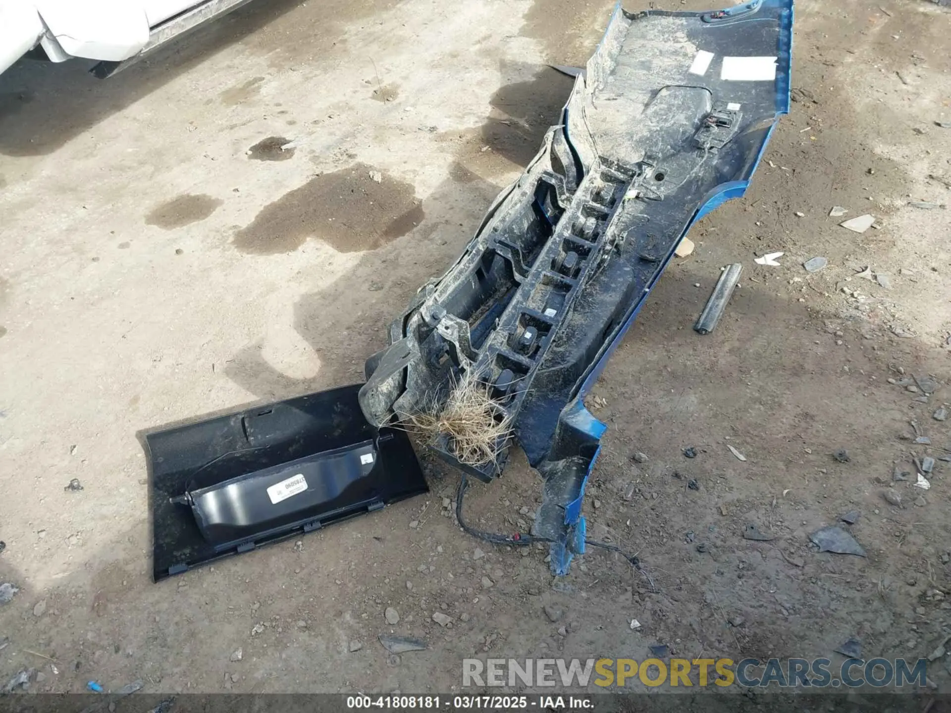 11 Photograph of a damaged car 2C3CDXGJXPH560188 DODGE CHARGER 2023