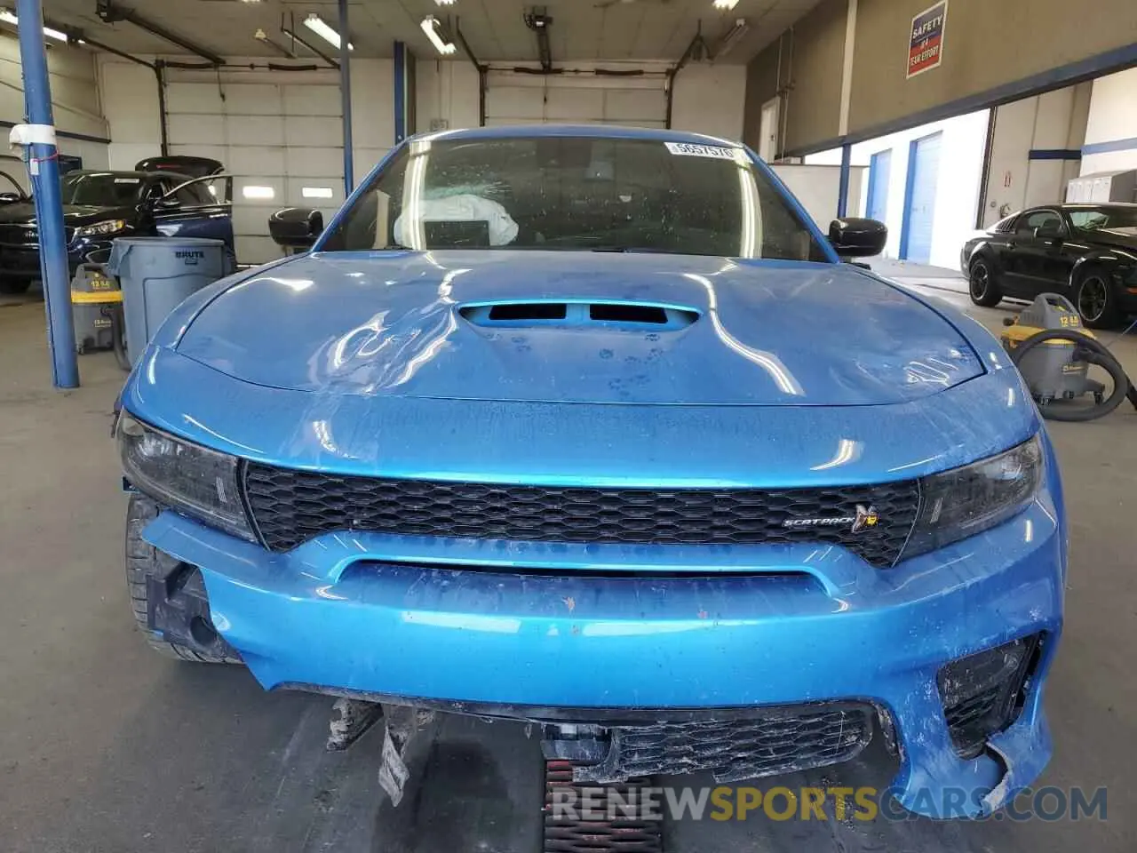 5 Photograph of a damaged car 2C3CDXGJXPH653745 DODGE CHARGER 2023