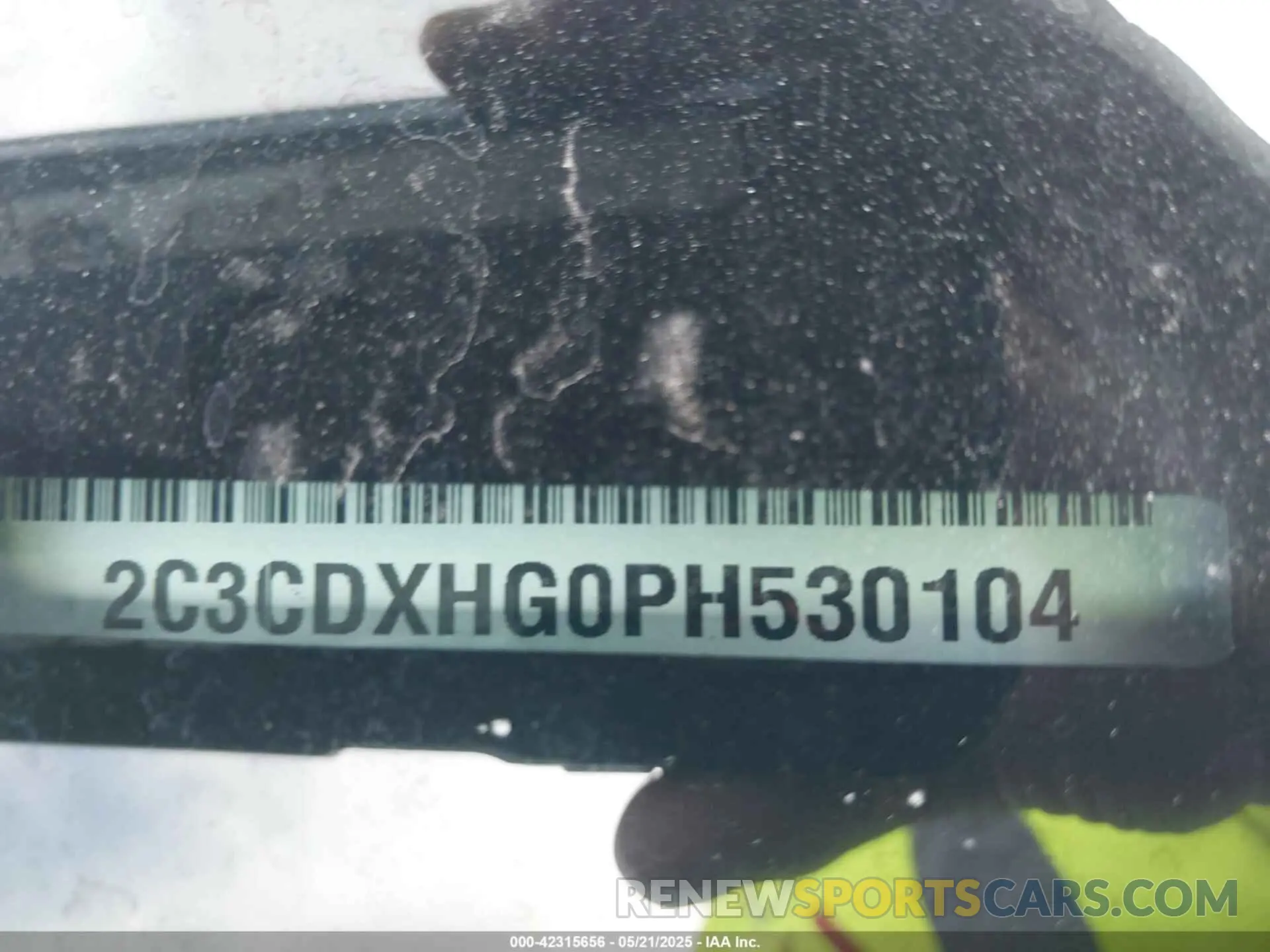 9 Photograph of a damaged car 2C3CDXHG0PH530104 DODGE CHARGER 2023