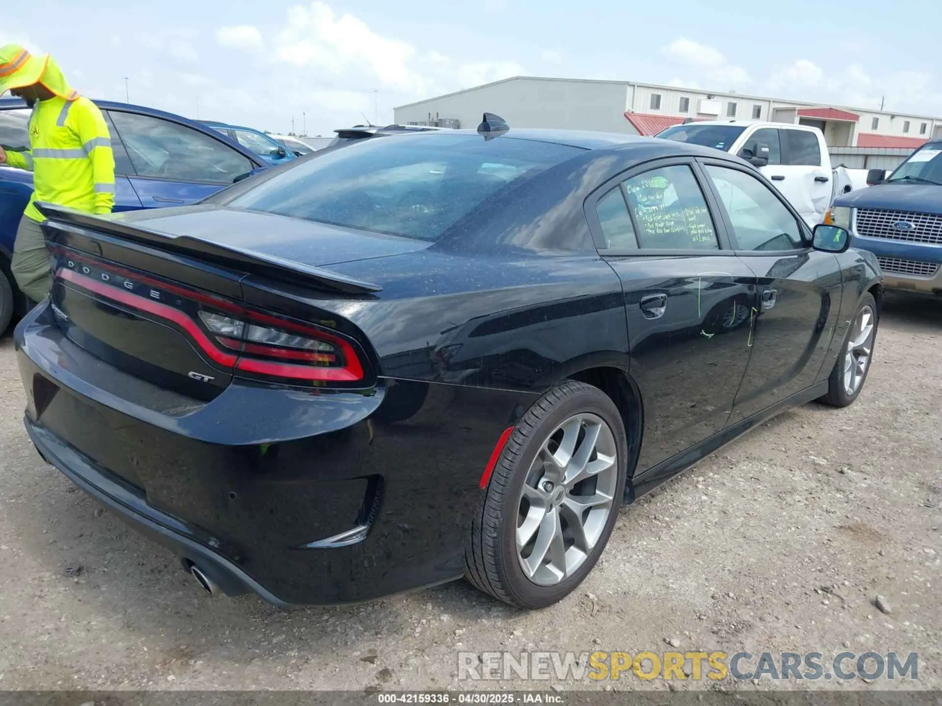 4 Photograph of a damaged car 2C3CDXHG1PH529771 DODGE CHARGER 2023