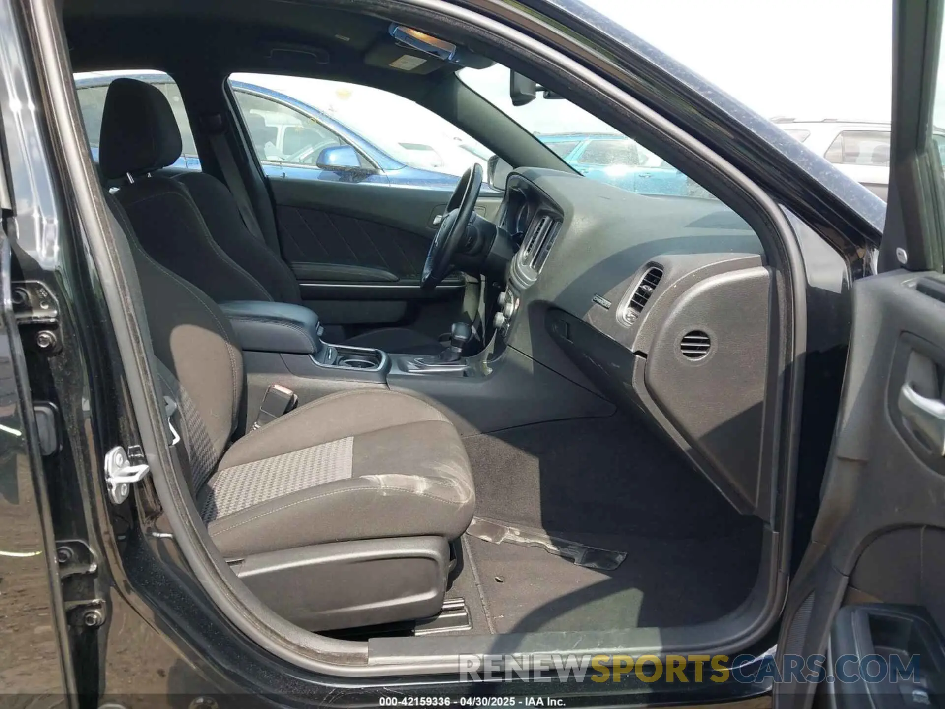 5 Photograph of a damaged car 2C3CDXHG1PH529771 DODGE CHARGER 2023