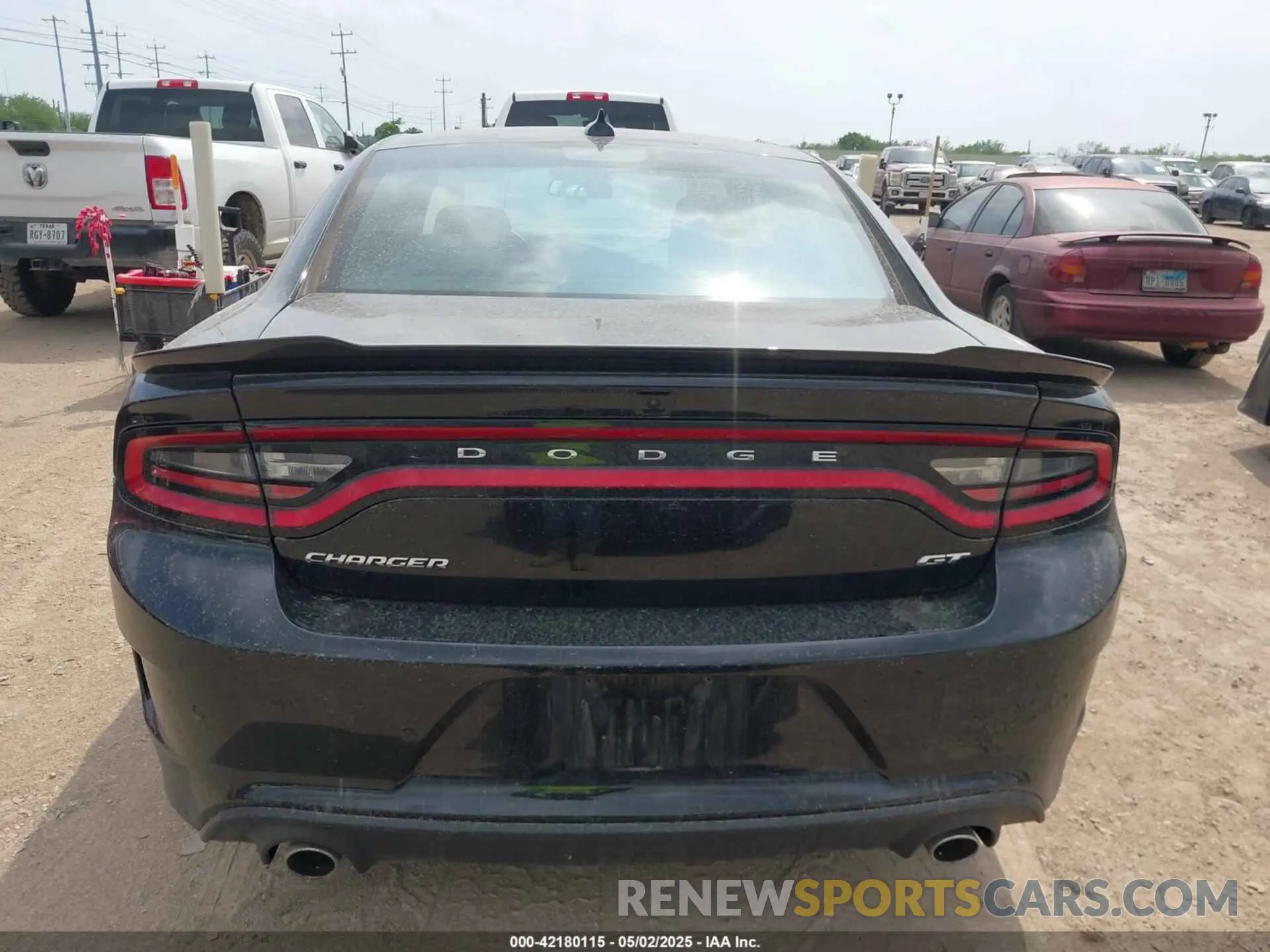 16 Photograph of a damaged car 2C3CDXHG1PH566237 DODGE CHARGER 2023