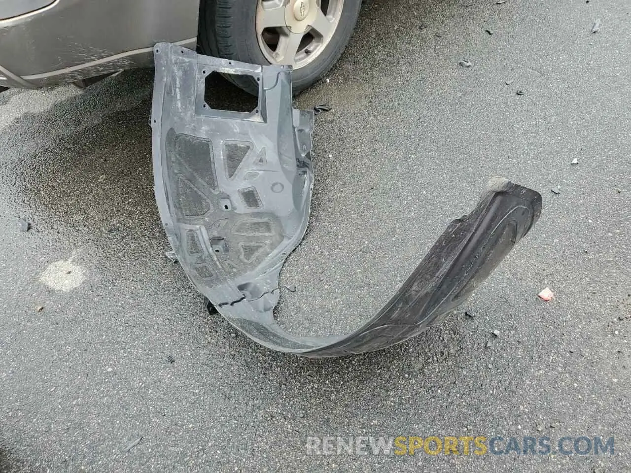12 Photograph of a damaged car 2C3CDXHG1PH588111 DODGE CHARGER 2023