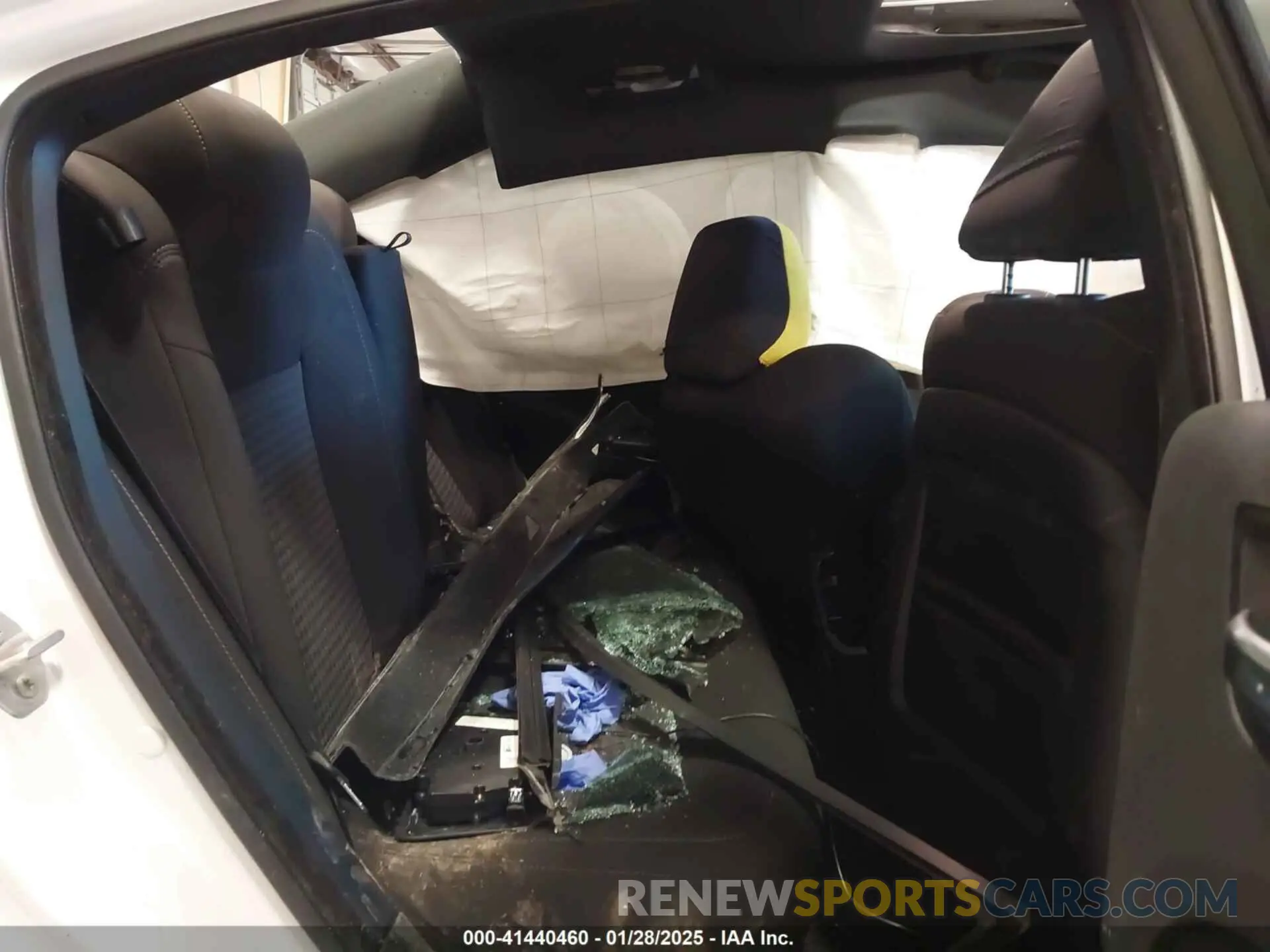 8 Photograph of a damaged car 2C3CDXHG1PH703869 DODGE CHARGER 2023